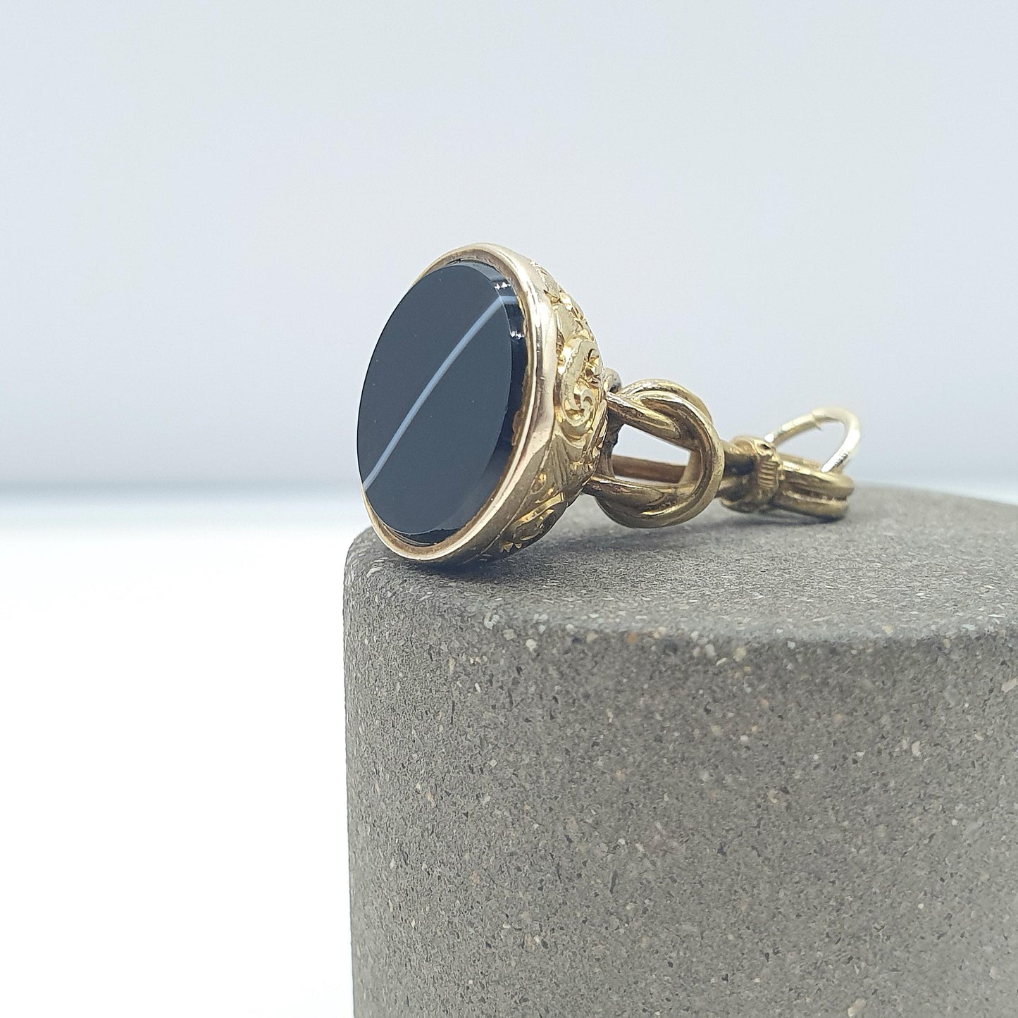 Antique Victorian Rolled Gold Agate Seal Fob Pendant Chased and Knot Genuine Humbug Gemstone Gold Filled Jewellery Jewelry