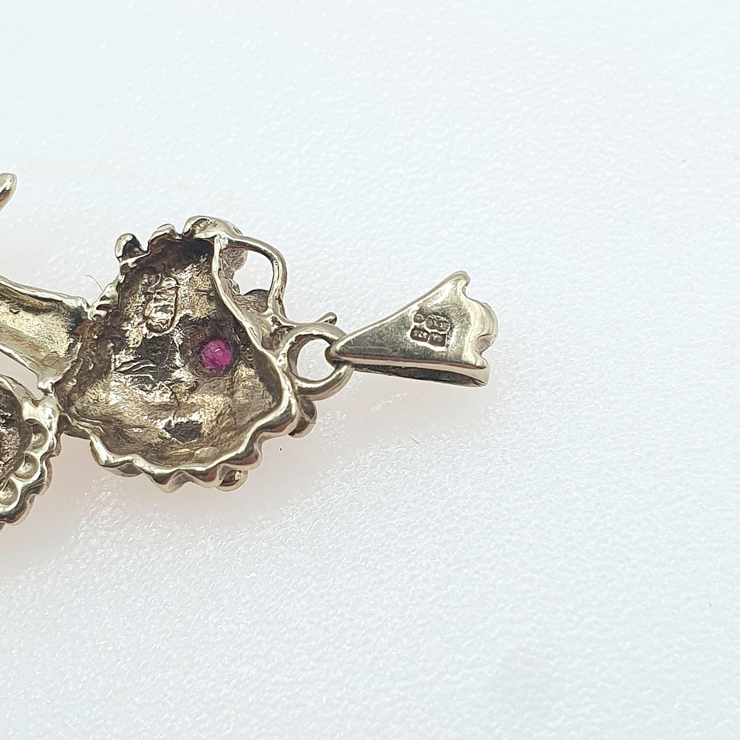 Vintage 9ct Gold Dragon Pendant Ruby Eyes Chinese Dragon Solid 9k 9kt Genuine Rubies Red Gemstone Jewelry Jewellery