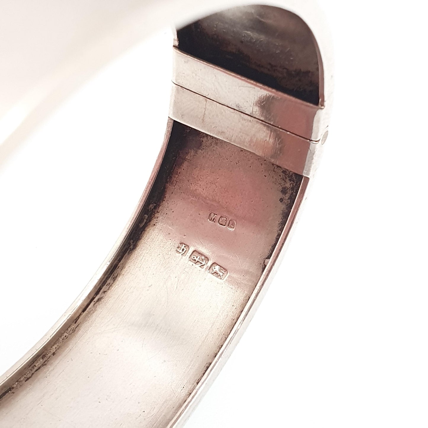 Antique Victorian Sterling Silver Snap Bracelet Bangle Leaf Hand Engraved Pattern 21.94g Vintage Womens Jewelry Jewellery