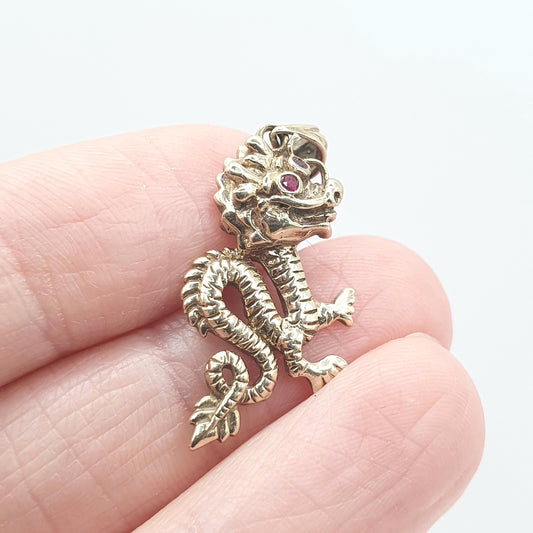 Vintage 9ct Gold Dragon Pendant Ruby Eyes Chinese Dragon Solid 9k 9kt Genuine Rubies Red Gemstone Jewelry Jewellery