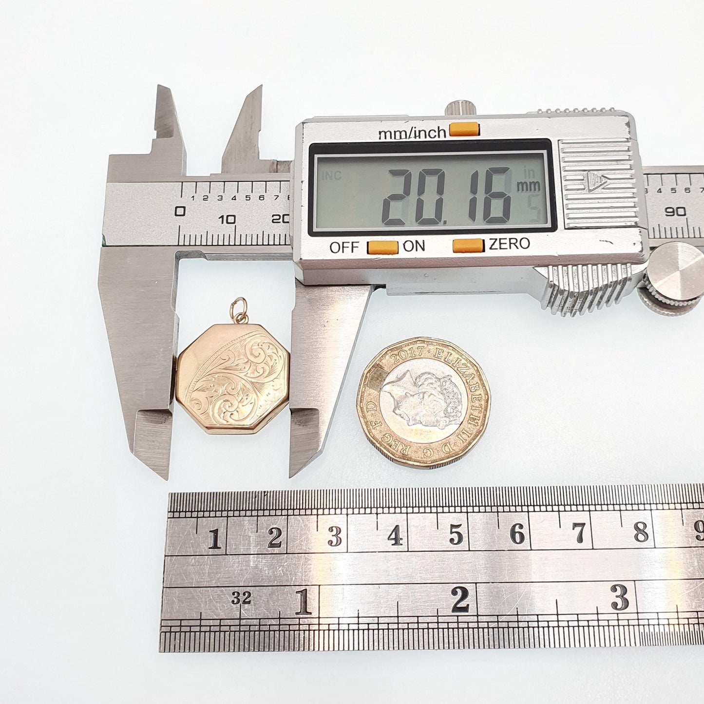 Antique 9ct 9k Gold Octagonal Locket Pendant Art Deco Engraved Solid 375 9kt Back & Front Picture Photo Vintage Necklace