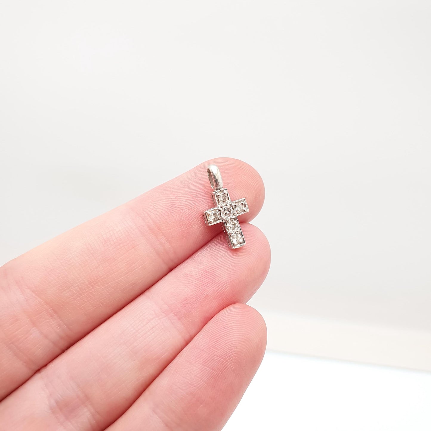 Vintage 9ct Gold Diamond Cross Crucifix Pendant Natural Diamonds Solid 9k 9kt 375 Necklace White Gold Jewelry