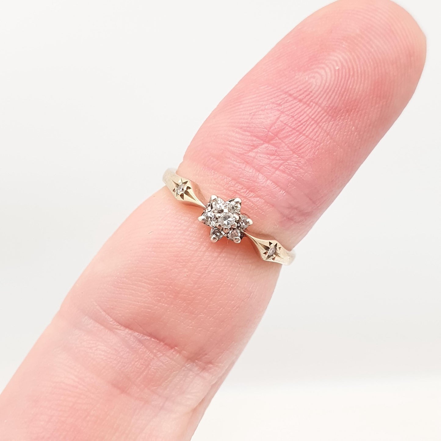 Vintage 9ct 9k Diamond Gold Ring Cluster Natural Diamonds Solid 375 Sparkly Genuine Real Gemstone Jewelry Jewellery