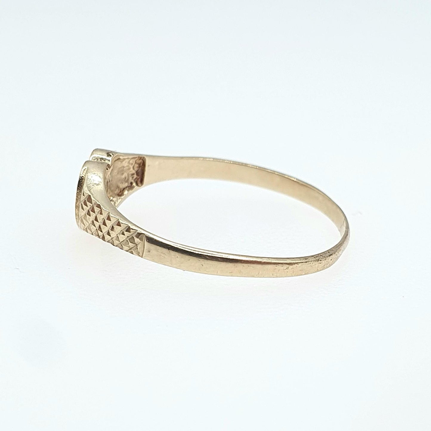 Vintage 9ct Gold Heart Signet Ring Star Engraved Love and Loyalty Mens Womens Unisex Jewelry Antique Jewellery