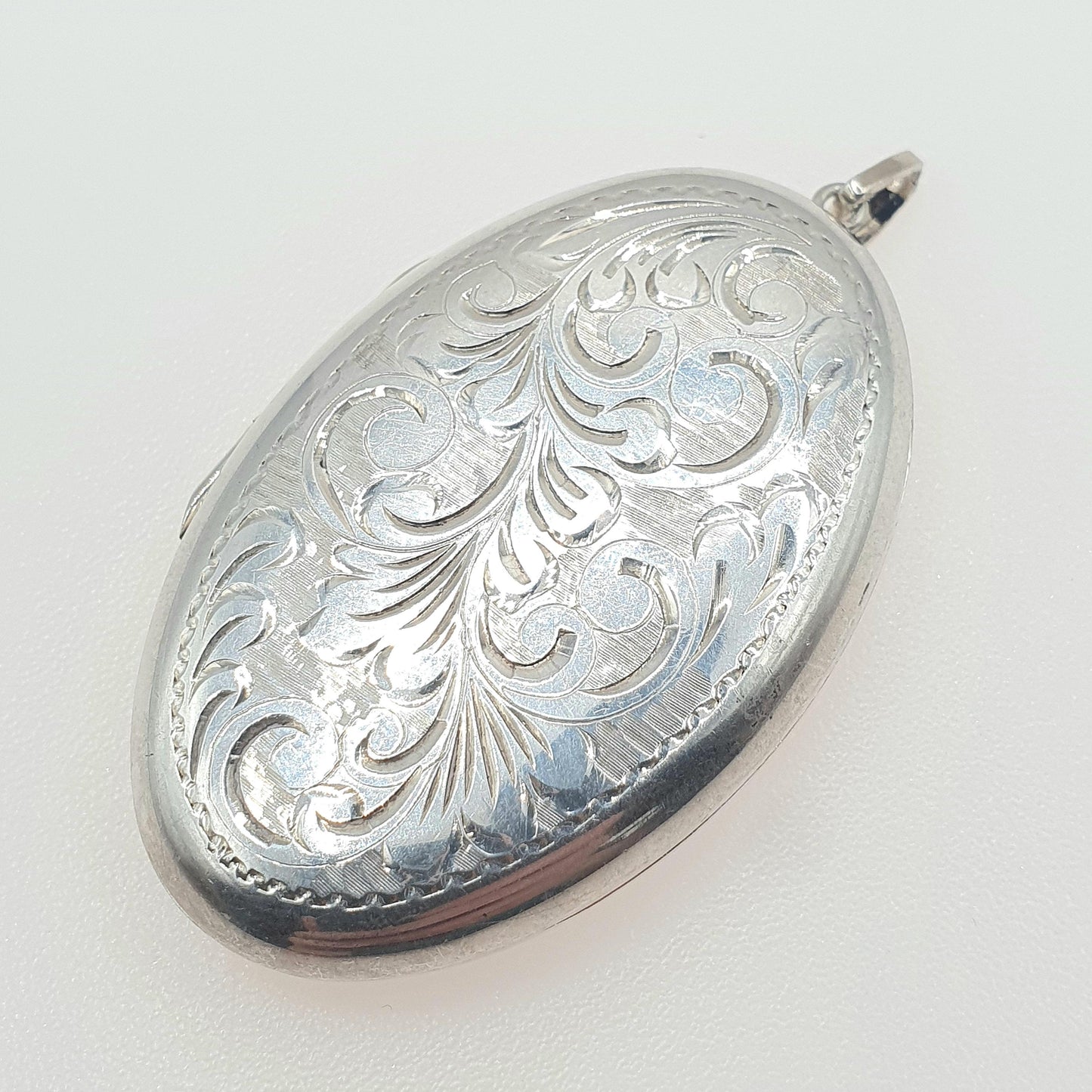 Vintage Sterling Silver Large Locket Oval Shape Engraved Front Pendant Necklace Retro Jewelry Womens Jewellery Men’s Unisex