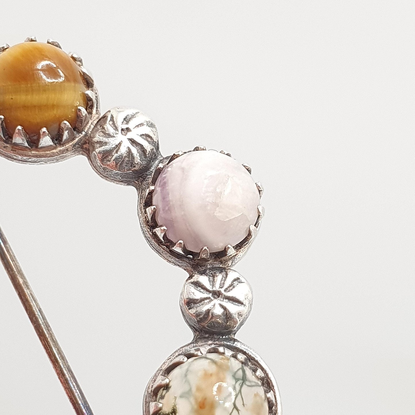 Vintage Sterling Silver Gemstone Brooch ROBERT ALLISON 1961 Scottish Celtic Moss Agate Chrysoprase Tiger Eye Solid 925 Jewelry Jewellery