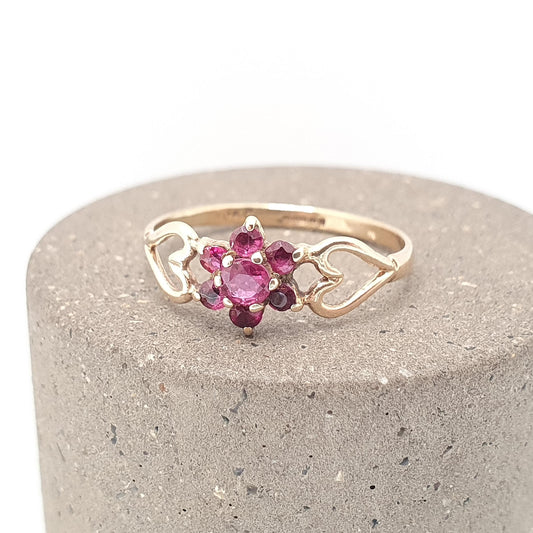 Vintage 9k 9ct Gold Ruby Ring Cluster Hallmarked Solid 375 9kt Red Genuine Gemstone Heart Shoulders Womens Jewelry Jewellery