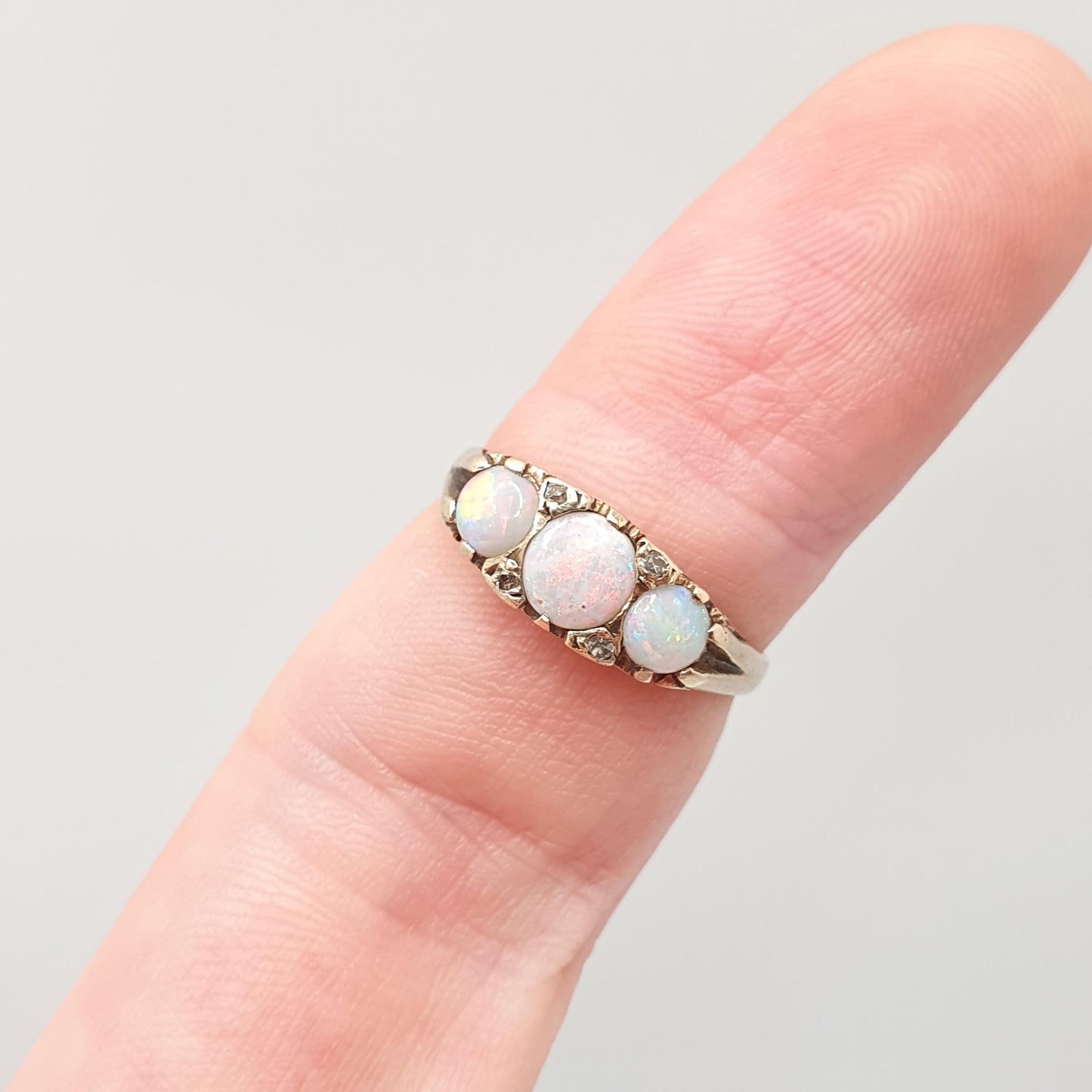Vintage 9ct Gold Opal Diamond Ring Trilogy Solid 9k 9kt 375 1975 White Opals Hallmarked Retro Womens Jewelry Jewellery
