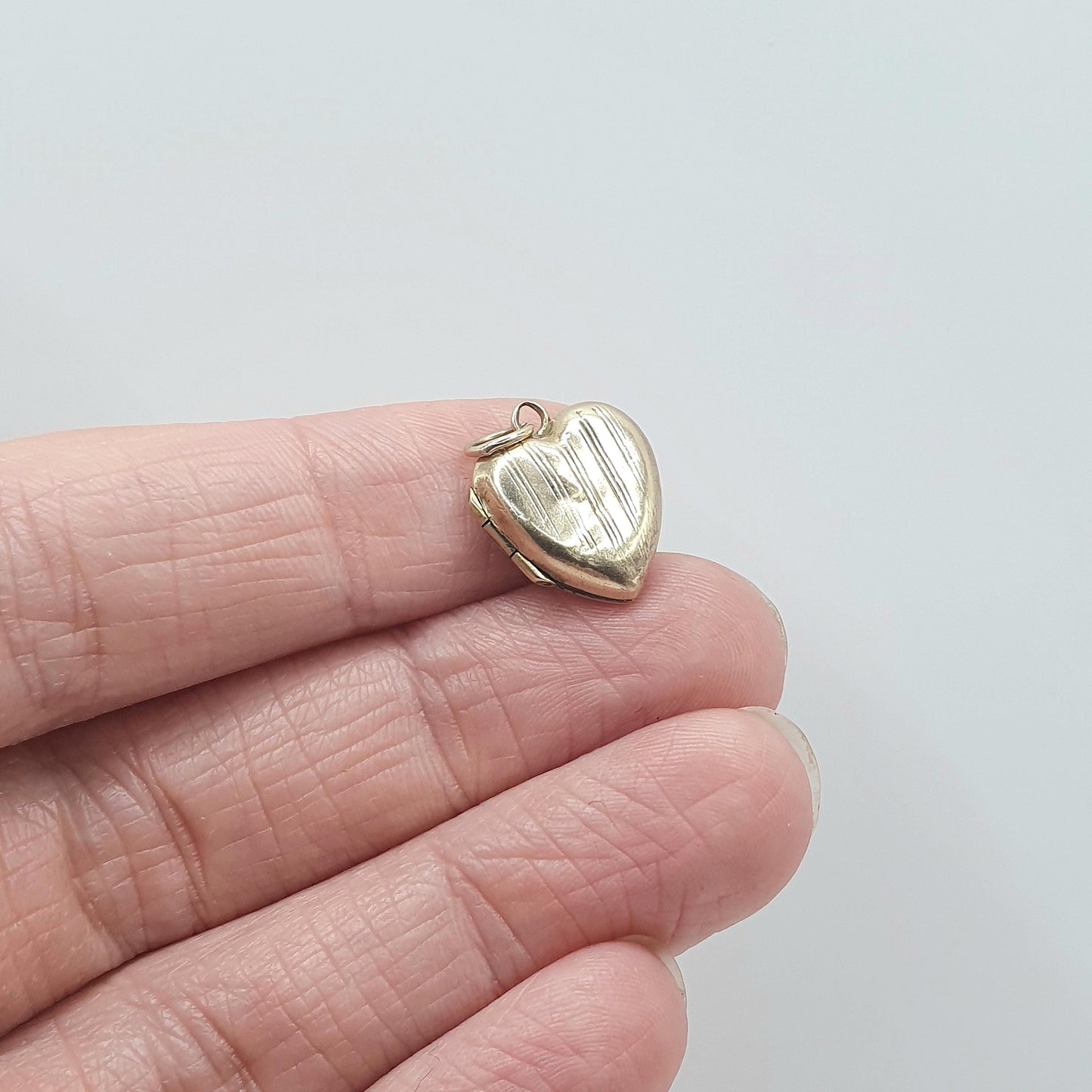 Antique Art Deco 9ct Gold BK & FT Heart Locket Tiny Small Picture Photo Pendant Vintage Women Jewellery Jewelry