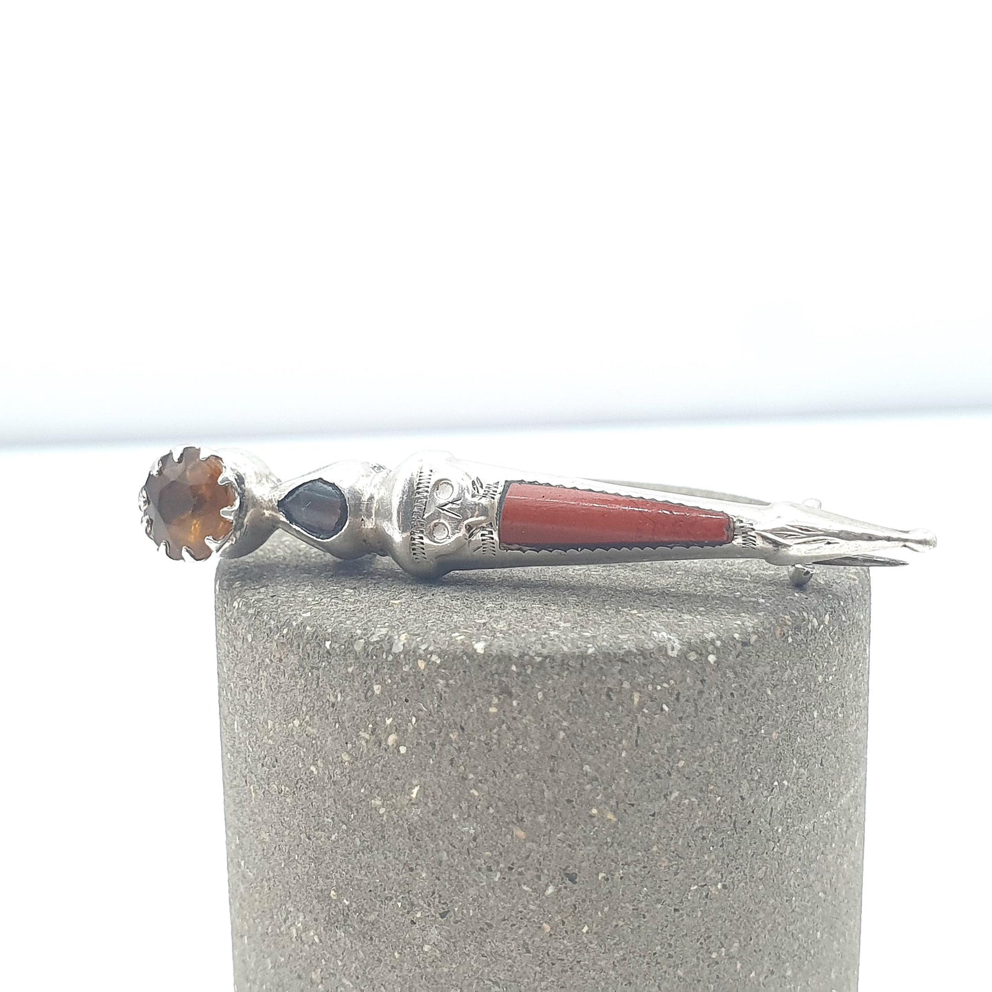 Antique Victorian Solid Silver Scottish Dirk Pin Jasper Agate and Citrine Paste Orange Red Stones Scotland Womens Jewelry Jewellery Mens