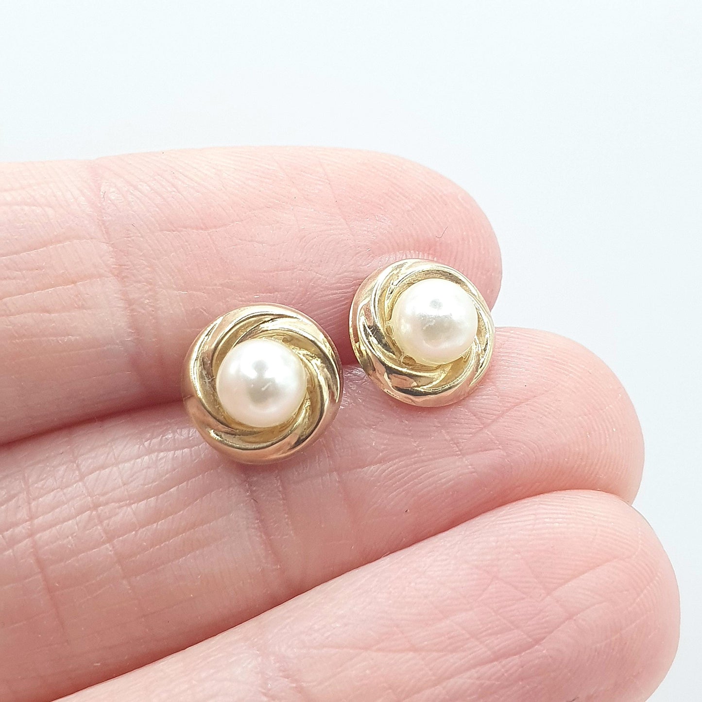 Vintage 9ct Gold Simulated Pearl Stud Earrings Solid 9k 375 White Pearls Retro Womens Vintage Jewelry Jewellery Bead