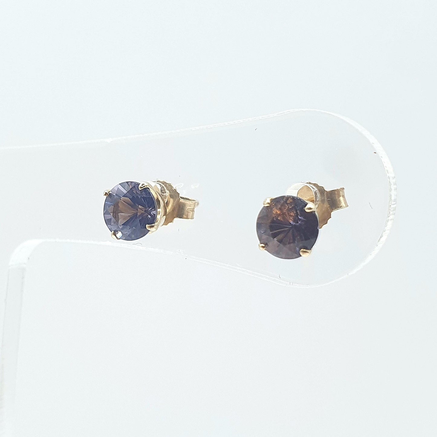 Vintage 9ct Carat Gold Amethyst Stud Earrings Brilliant Cut Solitaire Petite Gemstone Elegant Ladies Womens Jewelry Retro Jewellery