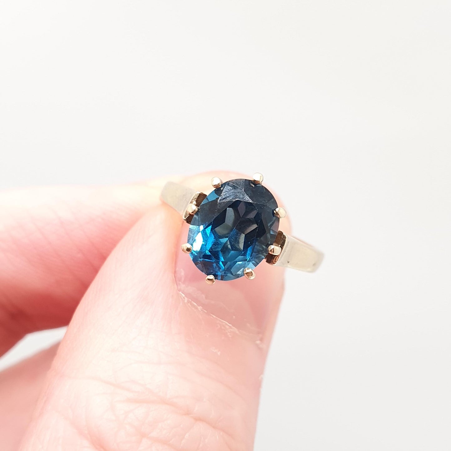 Vintage 9ct 9k Gold London Blue Topaz Ring Large Solitaire Solid 375 9kt Oval Cut Womens Jewelry Jewellery