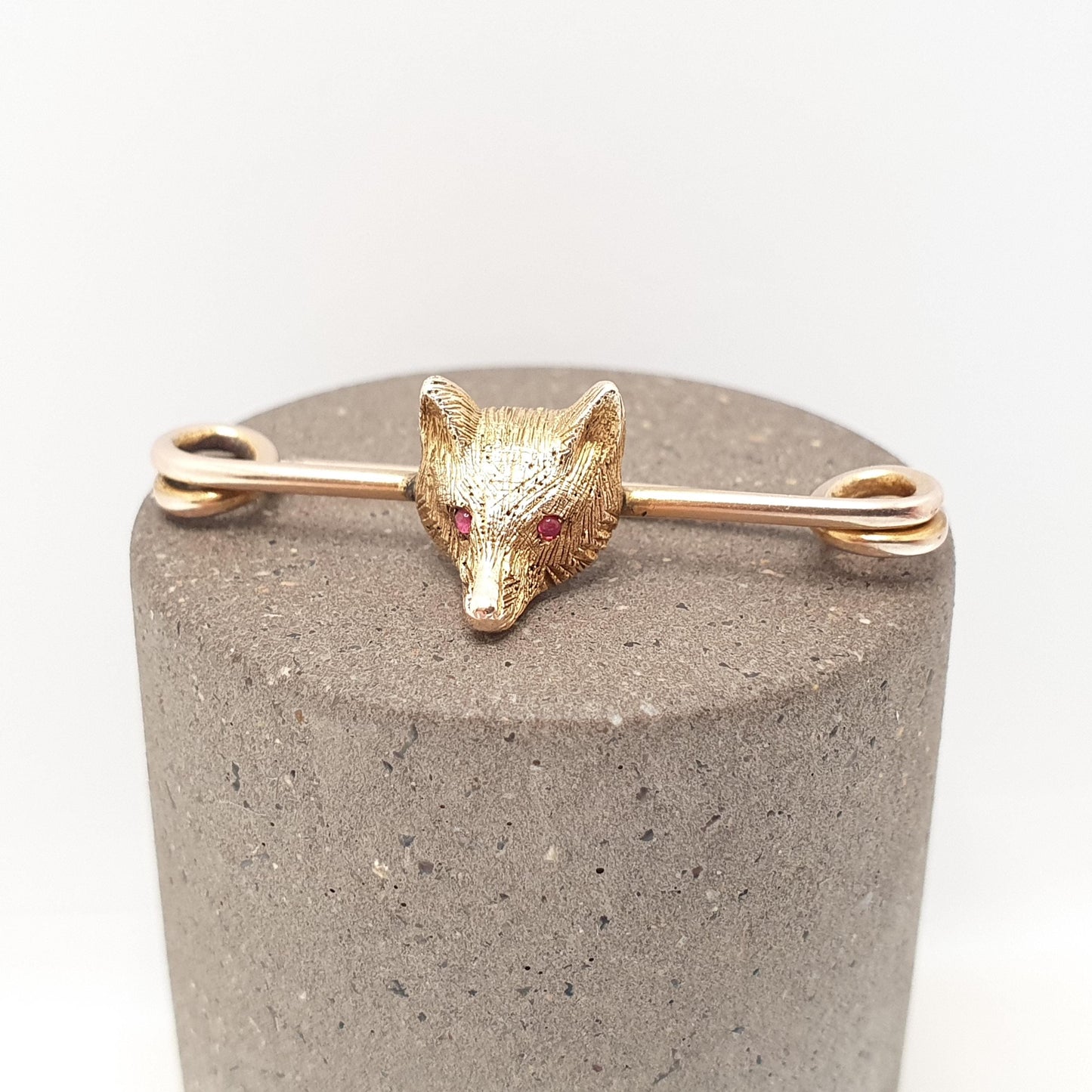 Antique 15ct Gold Fox Brooch Ruby Eyes Victorian Pin Solid 9ct and 15 Carat Foxes Animal Jewelry Jewellery Vintage