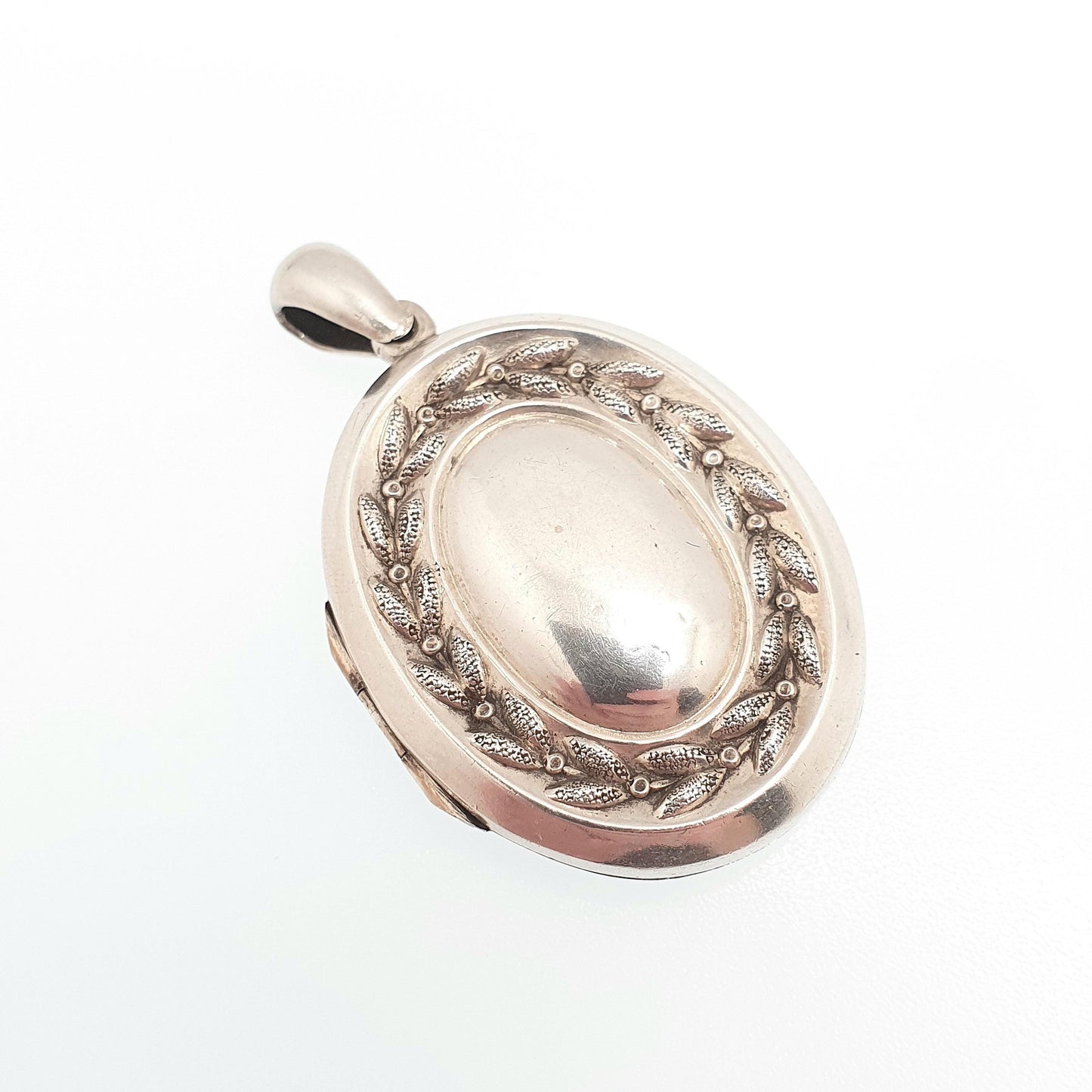 Antique Victorian Solid Silver Locket Wreath Leaf Border Big Large Oval Pendant Picture Photo Vintage 1800s Jewelry Jewellery