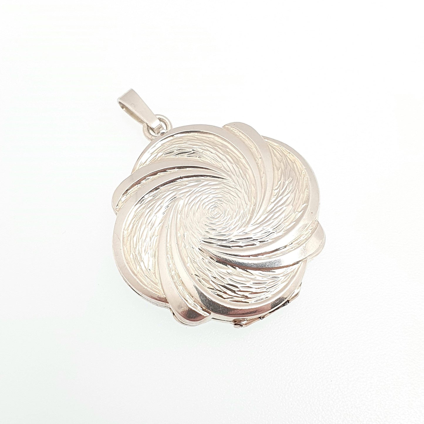 Vintage Sterling Silver Spiral Locket Swirl Embossed A*D Andreas Daub Necklace Pendant Photo Gift Jewelry Womens Jewellery