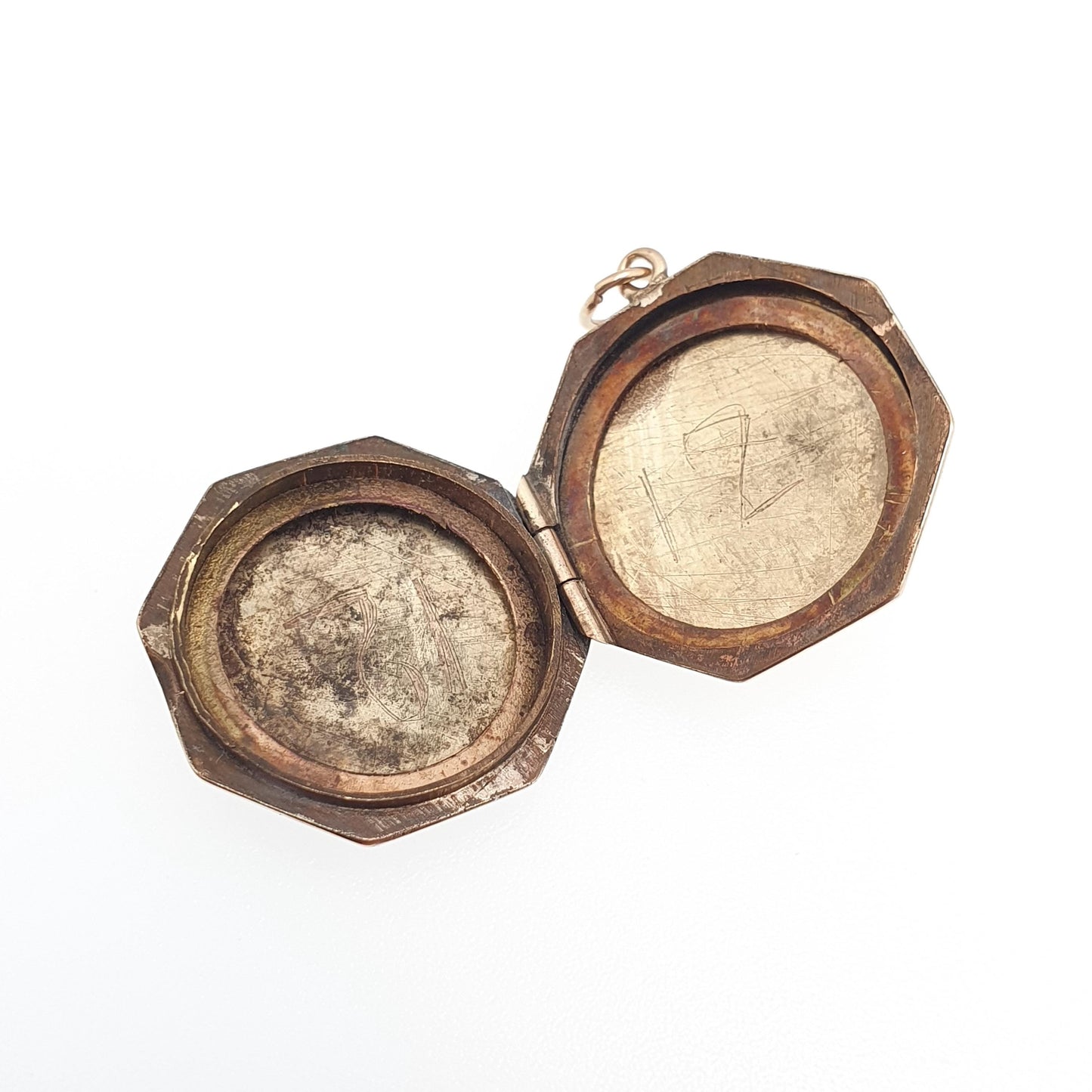 Antique 9ct 9k Gold Octagonal Locket Pendant Art Deco Engraved Solid 375 9kt Back & Front Picture Photo Vintage Necklace