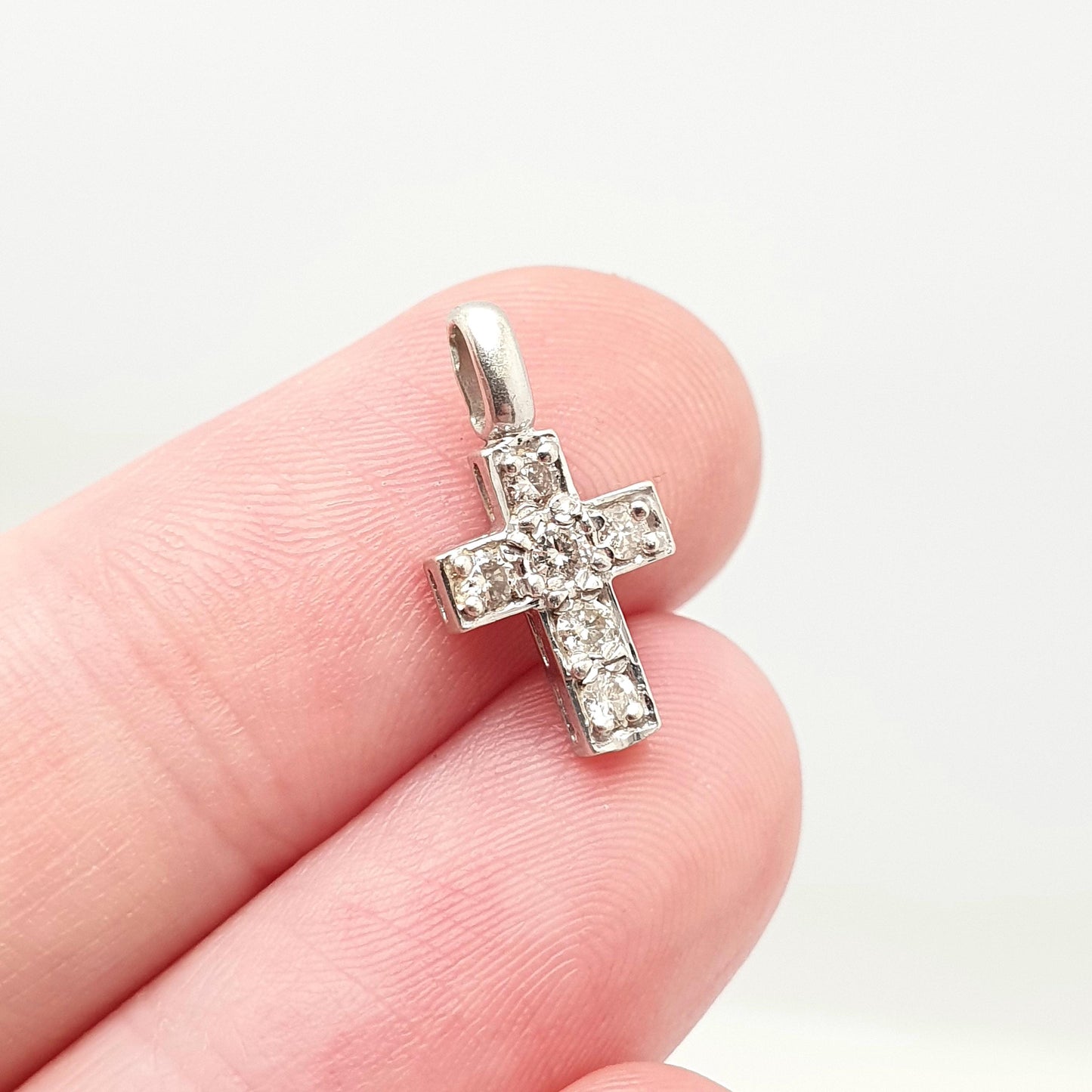 Vintage 9ct Gold Diamond Cross Crucifix Pendant Natural Diamonds Solid 9k 9kt 375 Necklace White Gold Jewelry