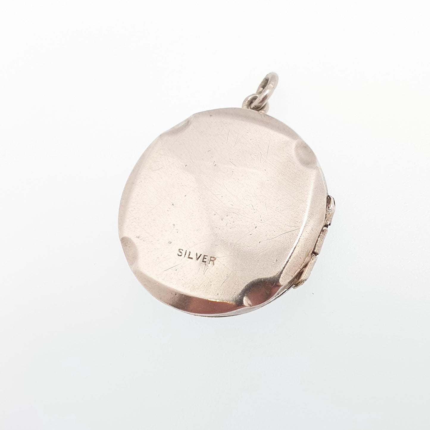 Antique Solid Silver Locket Art Deco Geometric Pattern Round Circle Necklace Pendant Rare Fine 1920s Picture Photo Jewelry Vintage Jewellery