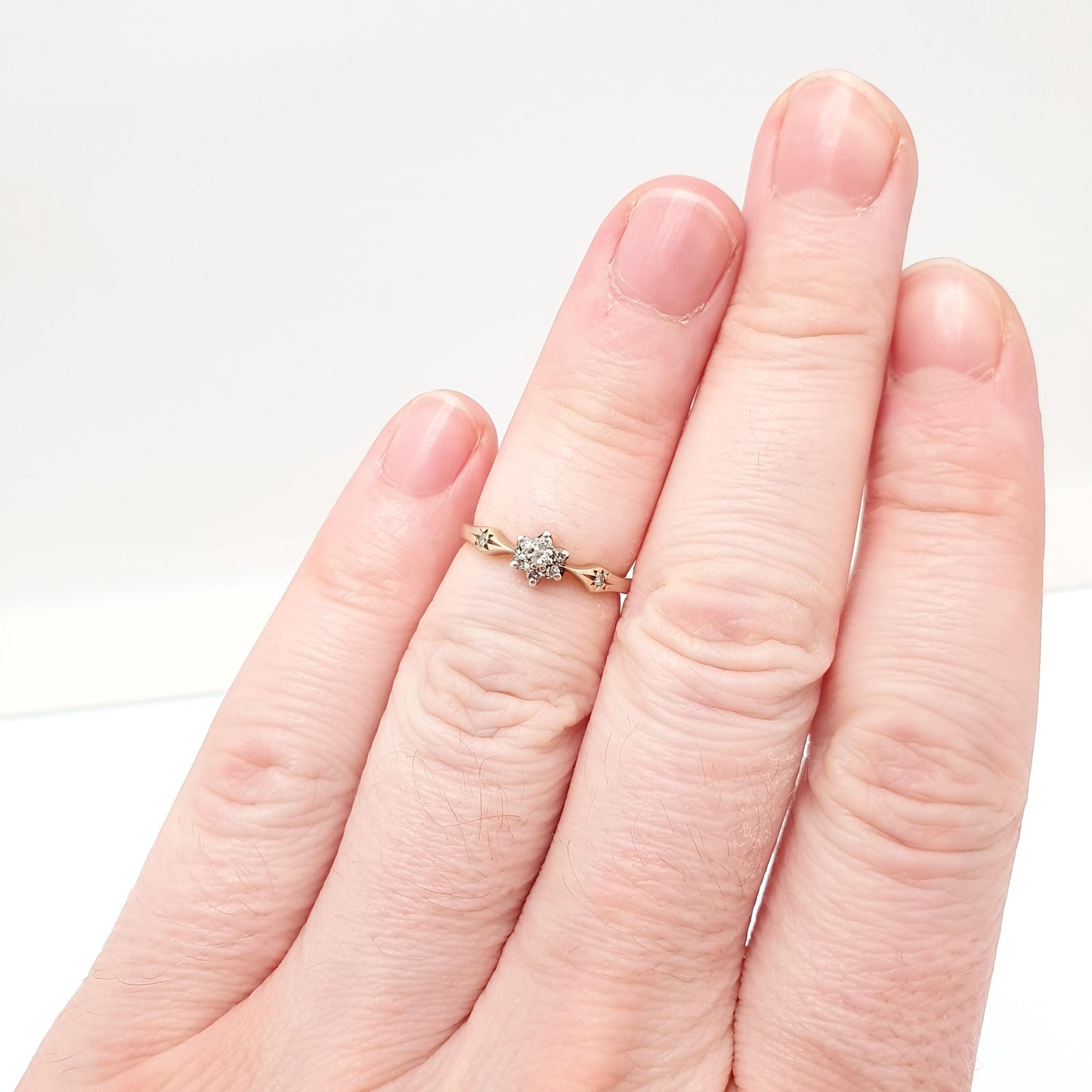 Vintage 9ct 9k Diamond Gold Ring Cluster Natural Diamonds Solid 375 Sparkly Genuine Real Gemstone Jewelry Jewellery