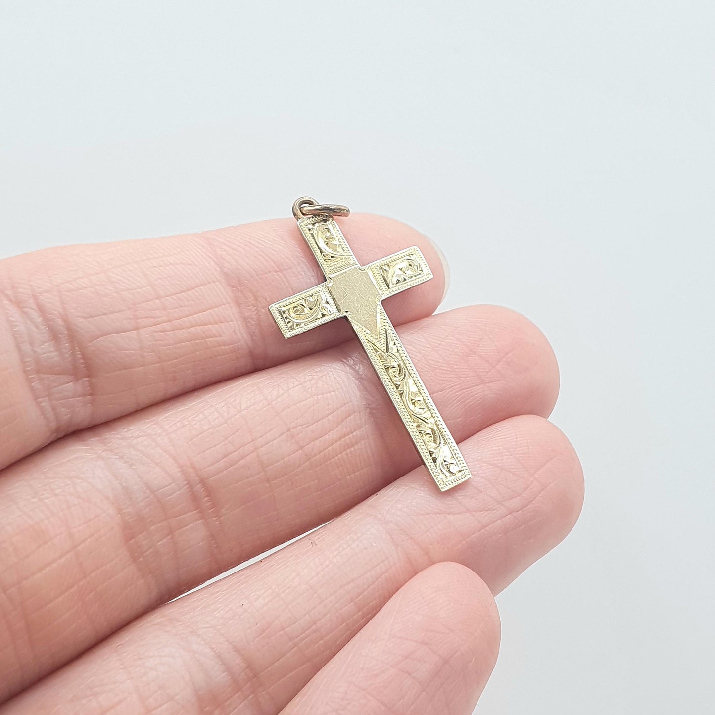 Antique 9ct Gold Front Solid Silver Crucifix Cross Pendant Hand Engraved Catholic Christian Religious Mens Womens Jewelry Jewellery