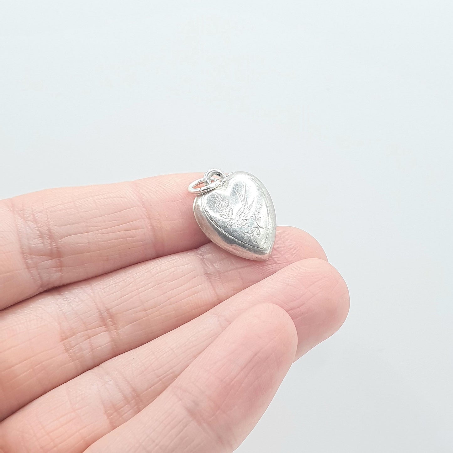 Antique Solid Silver Bird Heart Charm Pendant Small Gift Cute Unisex Vintage Womens Necklace Jewellery Jewelry
