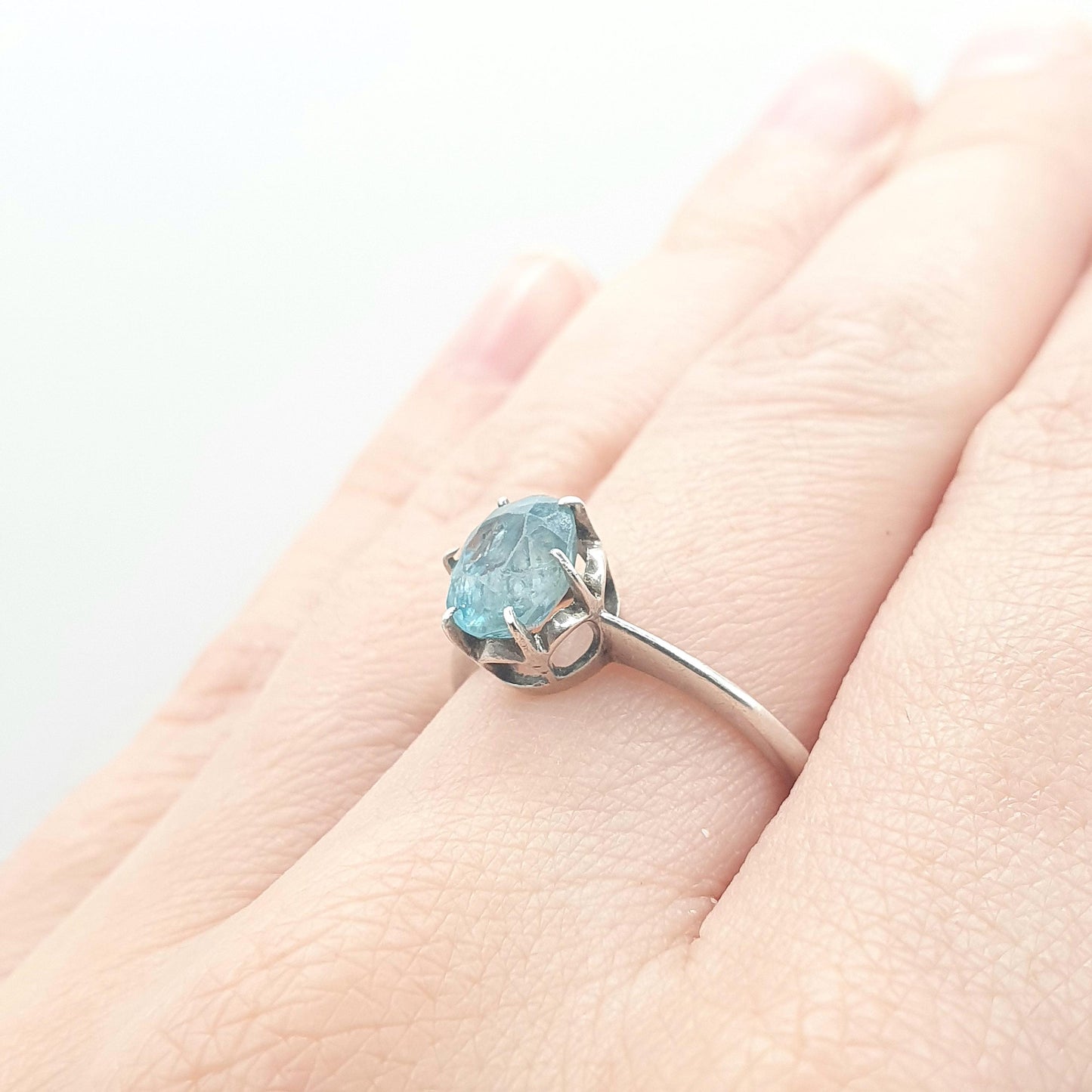 Vintage Sterling Silver Natural Swiss Topaz Solitaire Ring Oval Cut Sky Blue Gemstone Solid 925 Womens Ladies Jewelry