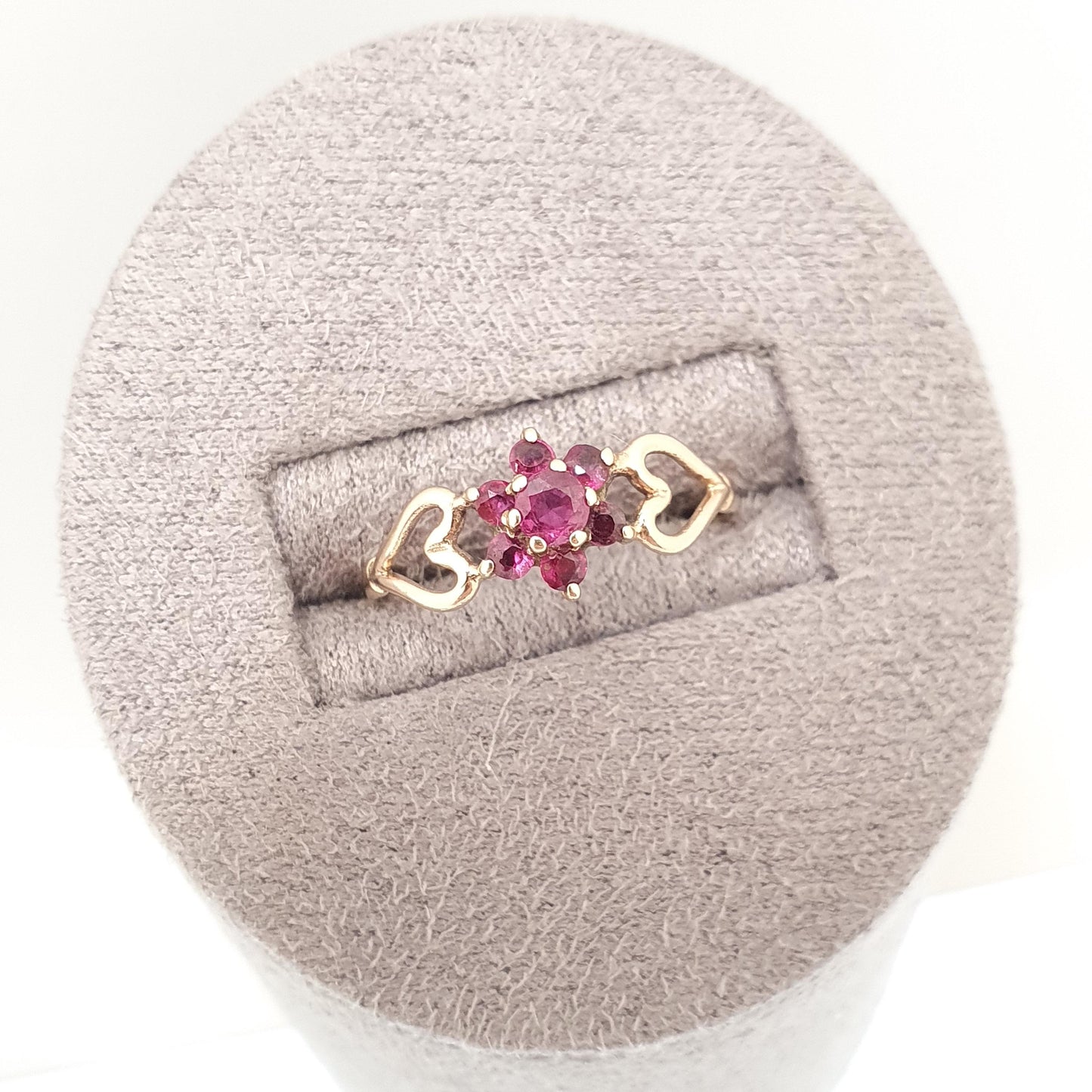 Vintage 9k 9ct Gold Ruby Ring Cluster Hallmarked Solid 375 9kt Red Genuine Gemstone Heart Shoulders Womens Jewelry Jewellery