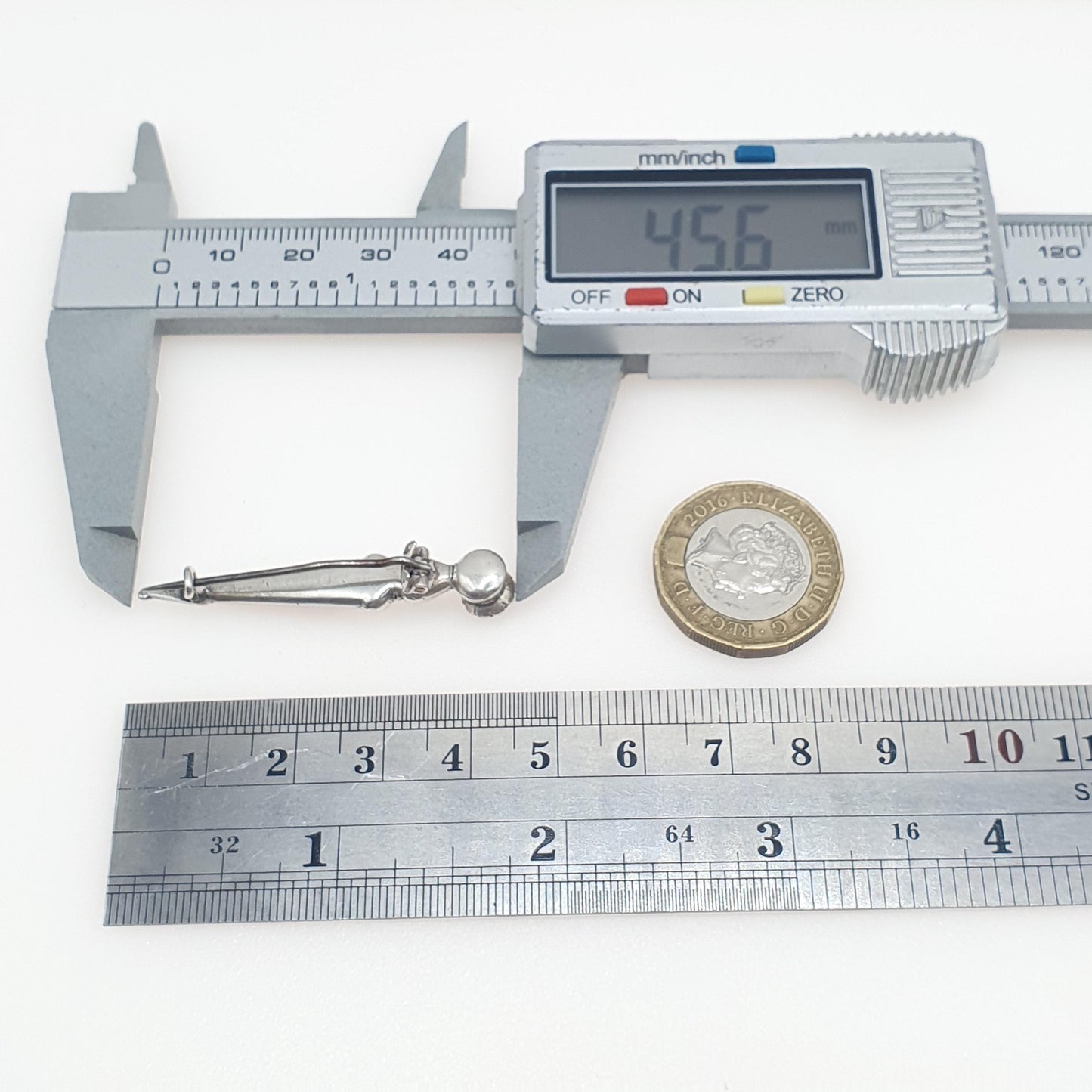 Antique Victorian Solid Silver Scottish Dirk Pin Jasper Agate and Citrine Paste Orange Red Stones Scotland Womens Jewelry Jewellery Mens