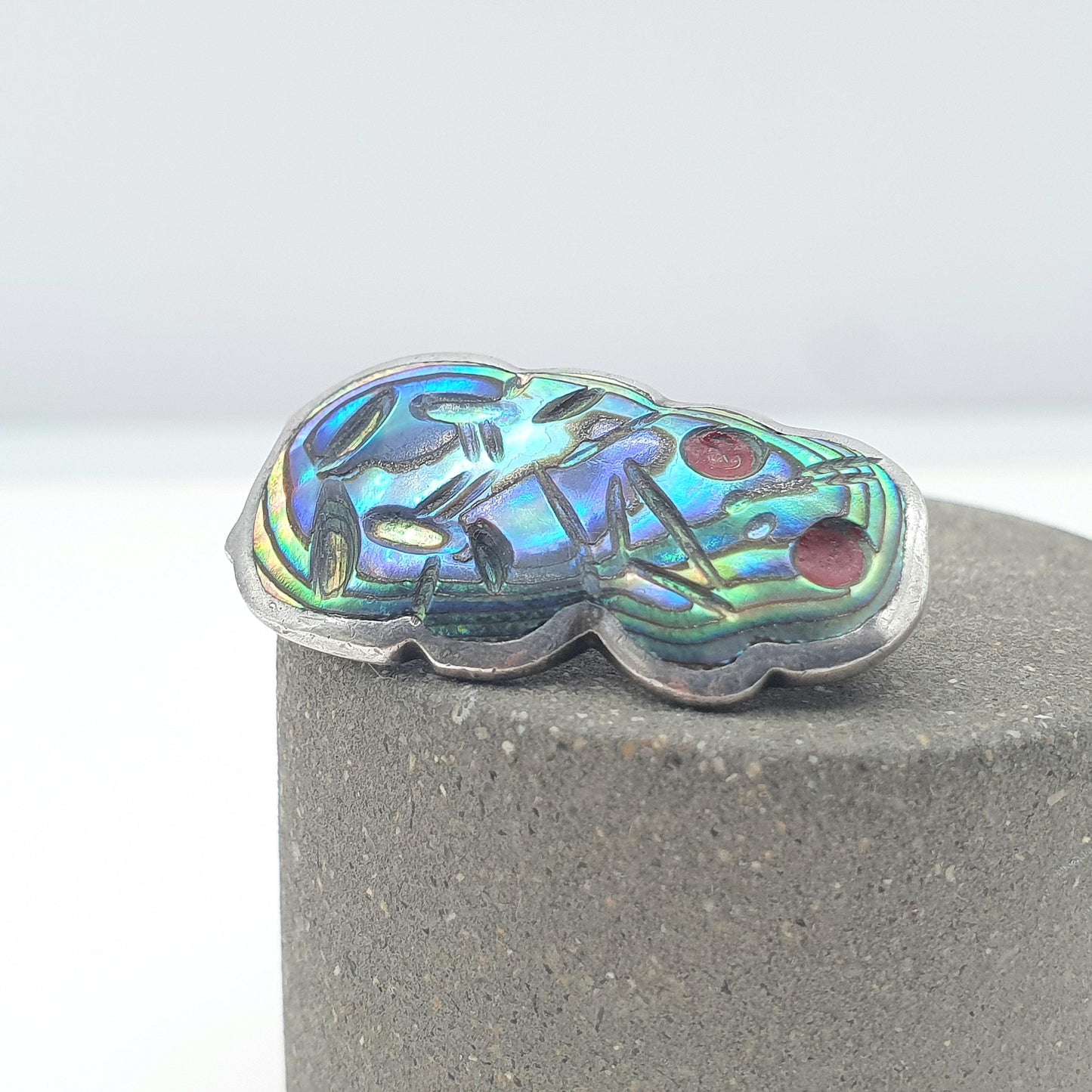 RESERVED/SOLD DON Antique Sterling Silver Tiki Brooch Abalone Shell New Zealand NZ Mother of Pearl Rainbow Iridescent Vintage Jewellery Jewelry