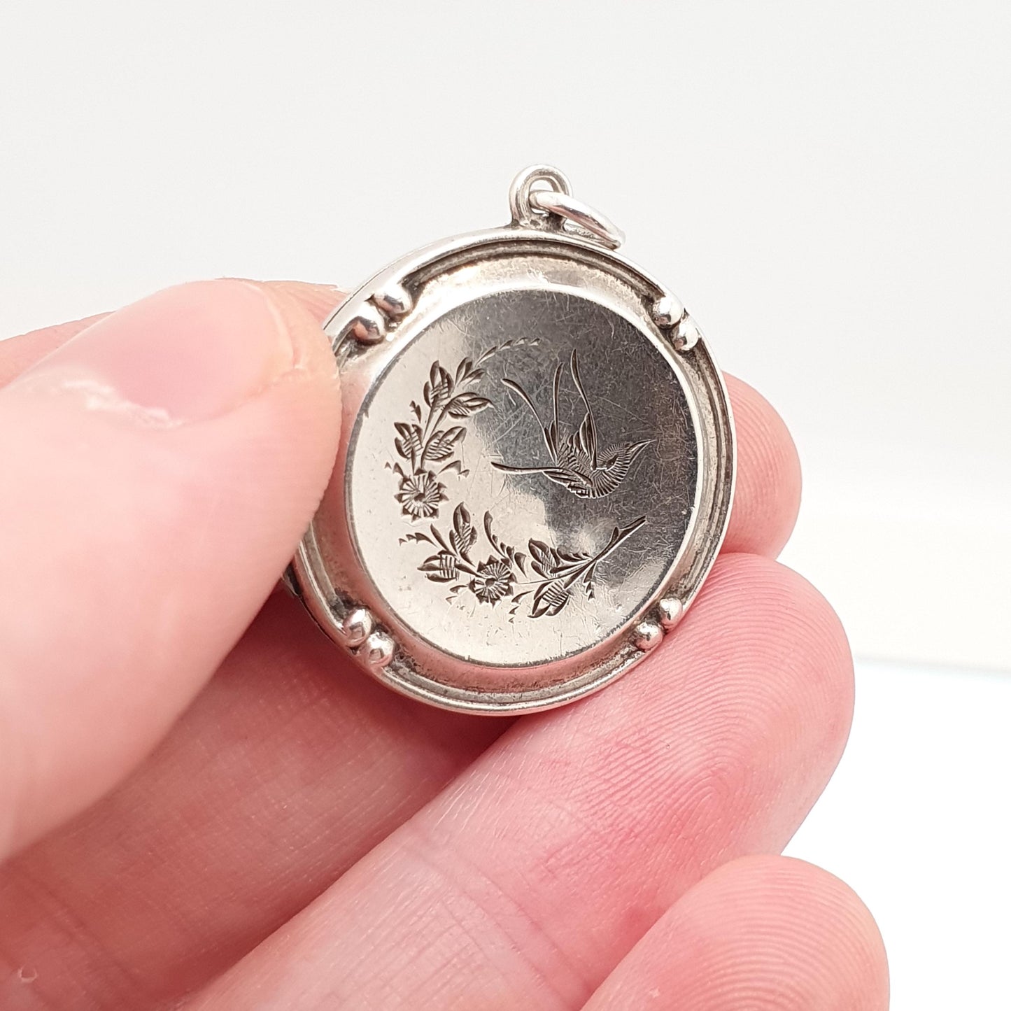 Antique Sterling Silver Bird Locket Round Circle Hand Engraved Necklace Vintage Pendant Picture Photo Jewelry Jewellery