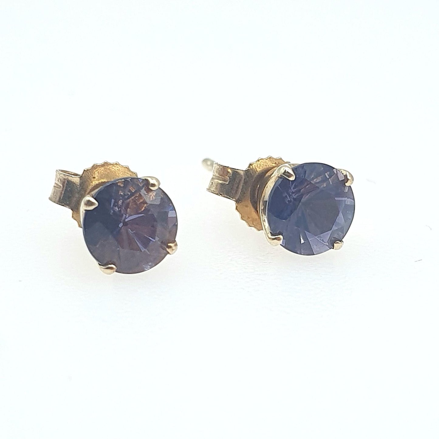 Vintage 9ct Carat Gold Amethyst Stud Earrings Brilliant Cut Solitaire Petite Gemstone Elegant Ladies Womens Jewelry Retro Jewellery