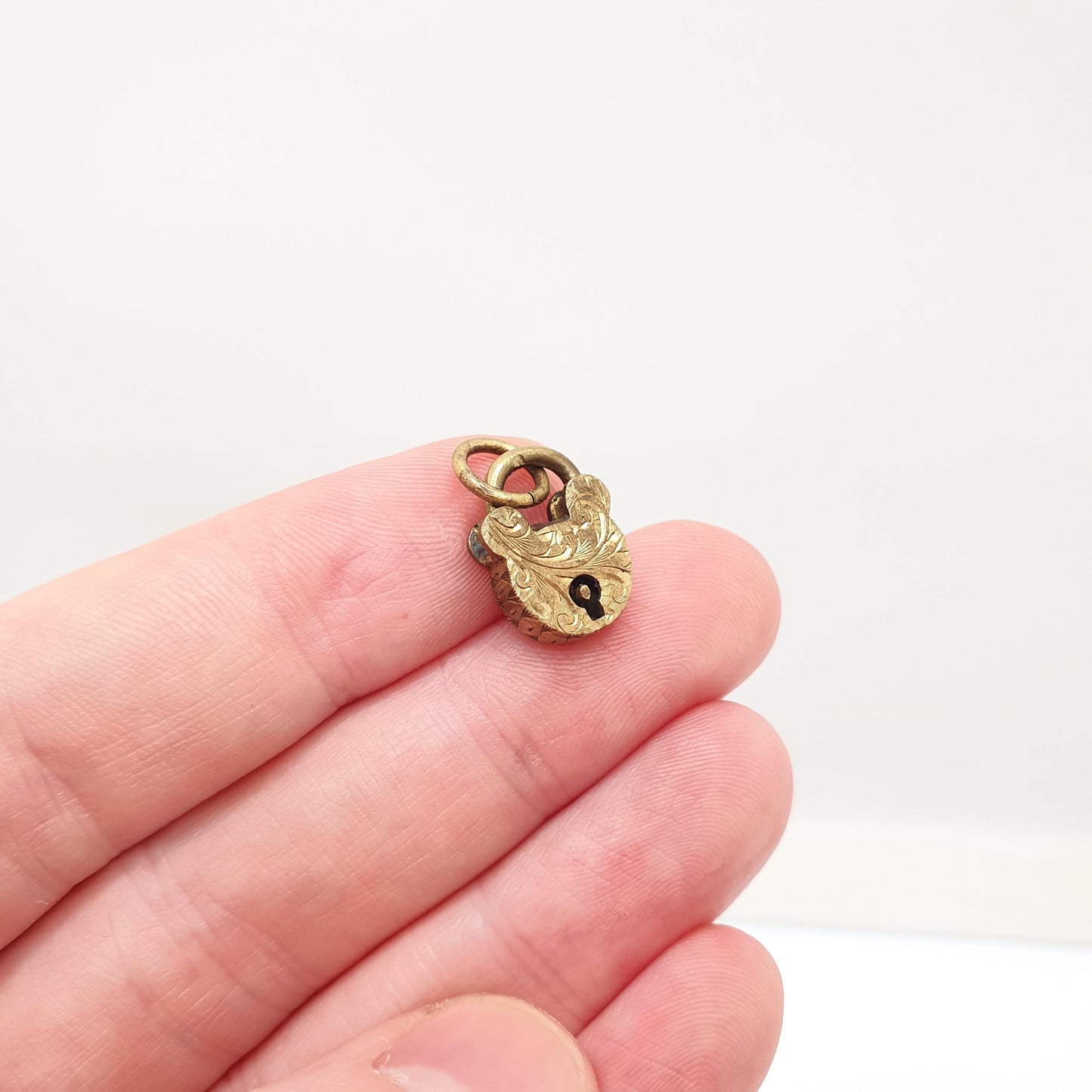 Antique Victorian Padlock Charm Necklace Pendant Gold Tone Hand Engraved Lock Vintage Womens Jewelry Jewellery