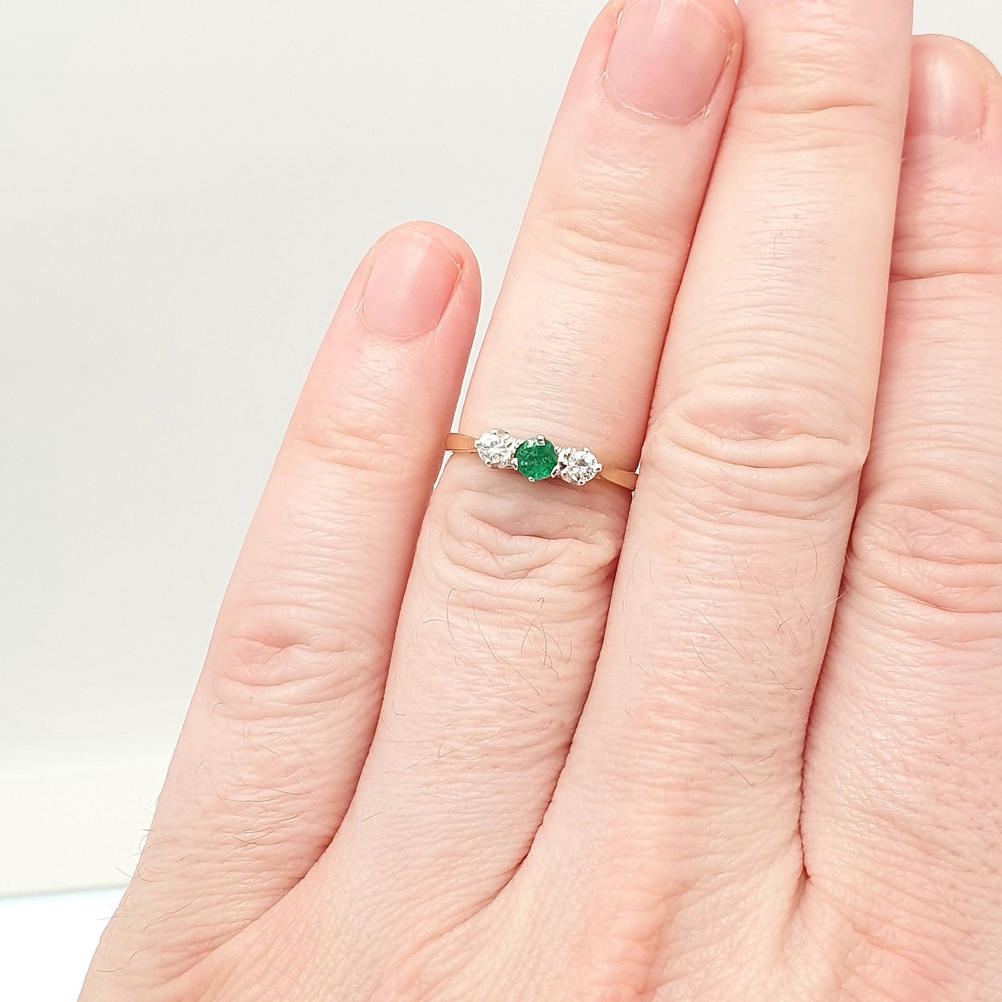 Vintage 18ct Gold Diamond & Emerald Ring Trilogy Solid 18k 18kt 750 Natural Gemstones Jewelry Jewellery