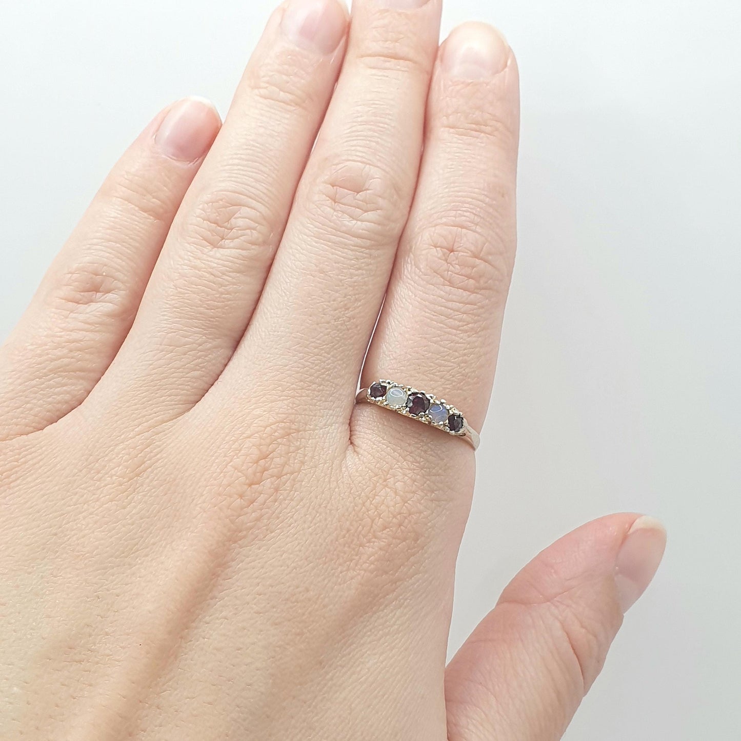 Vintage Gold on Sterling Silver Opal and Garnet Ring Gypsy 5 Stone Sparkly Retro Womens Girls Jewelry Jewellery