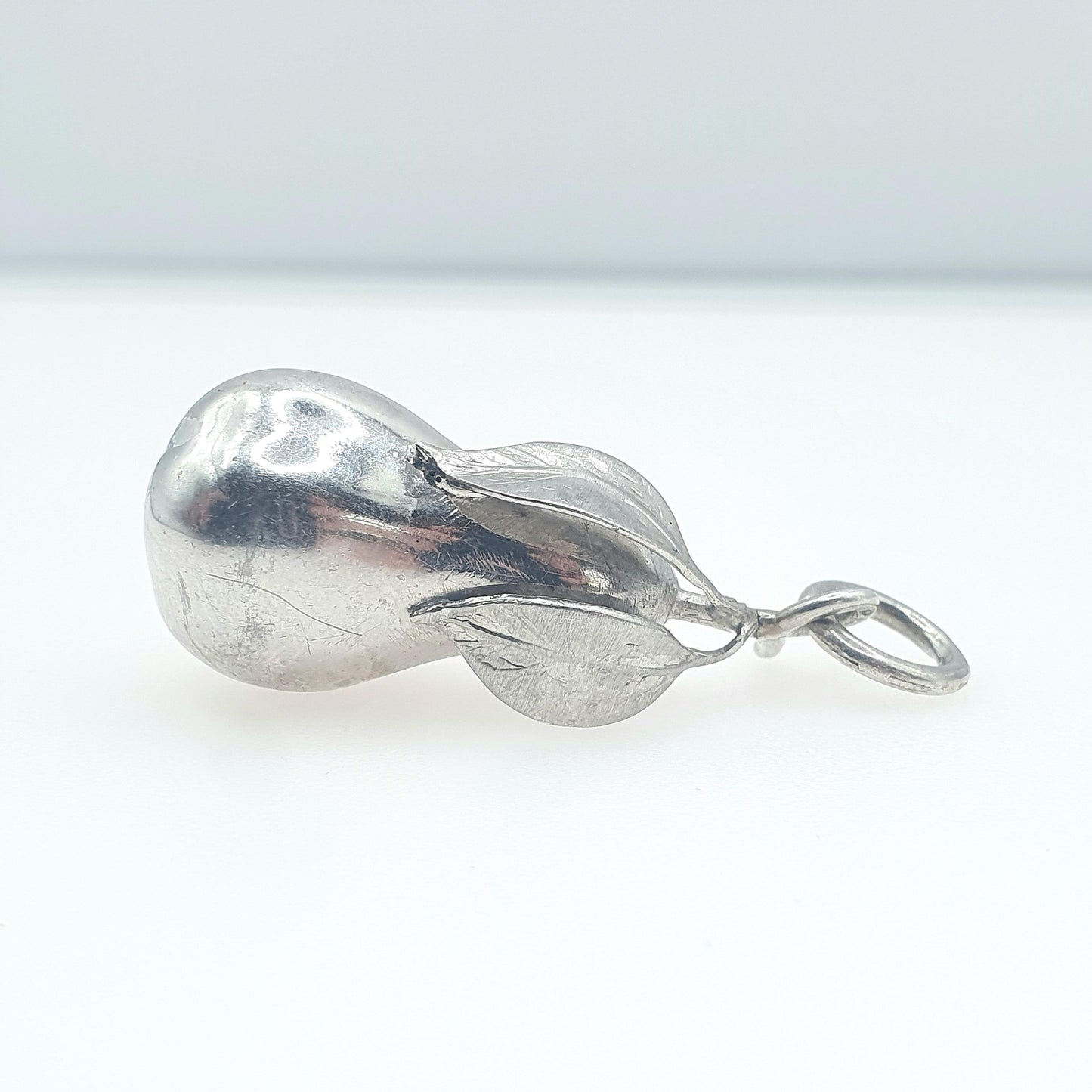 Vintage Sterling Silver Pear Pendant Kitsch Necklace Fruit Retro Solid 925 Cute Jewellery Jewelry