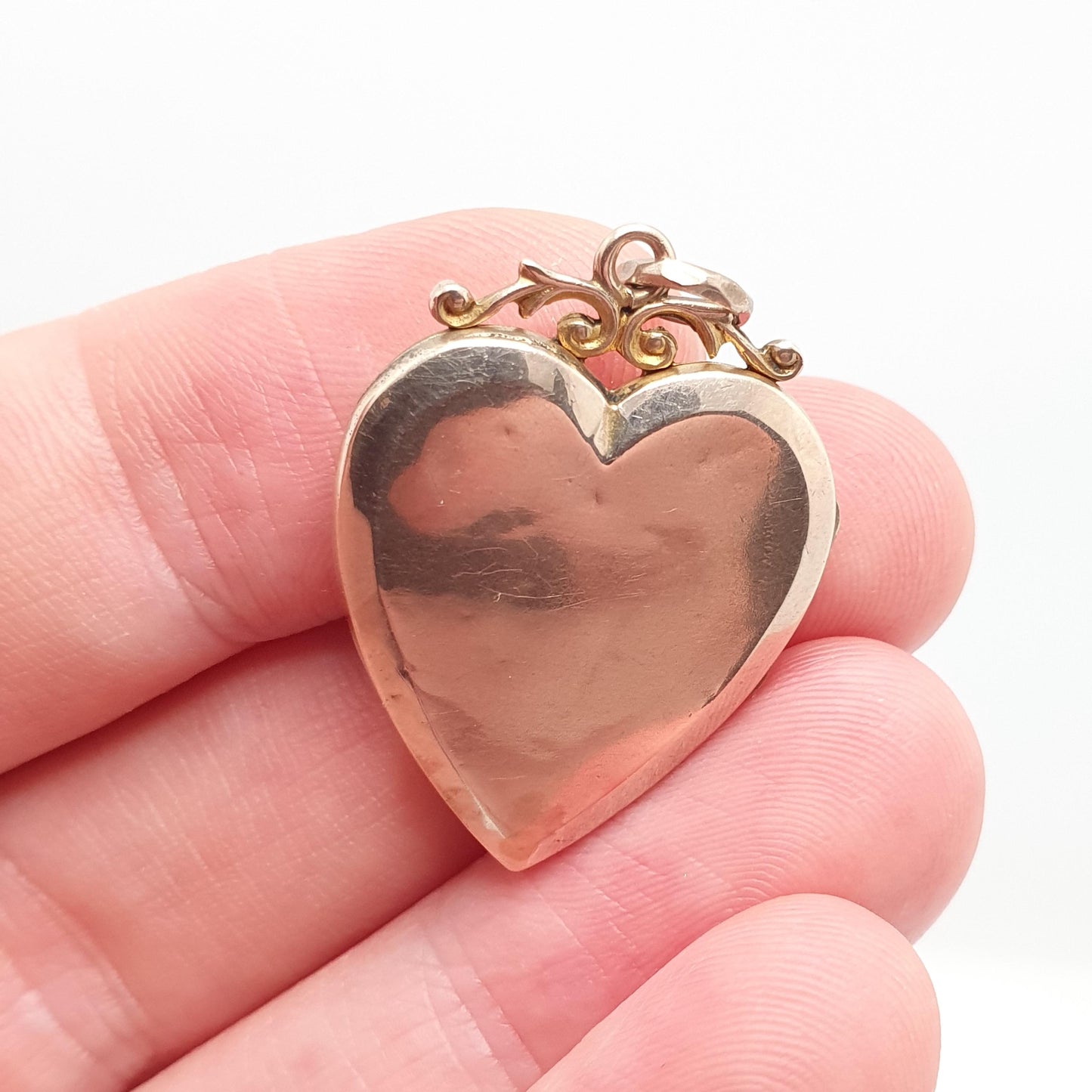 Antique 9ct 9k Gold Opal Heart Locket Blue Iolite Gemstone Pendant Back & Front Photo Vintage Jewelry Jewellery