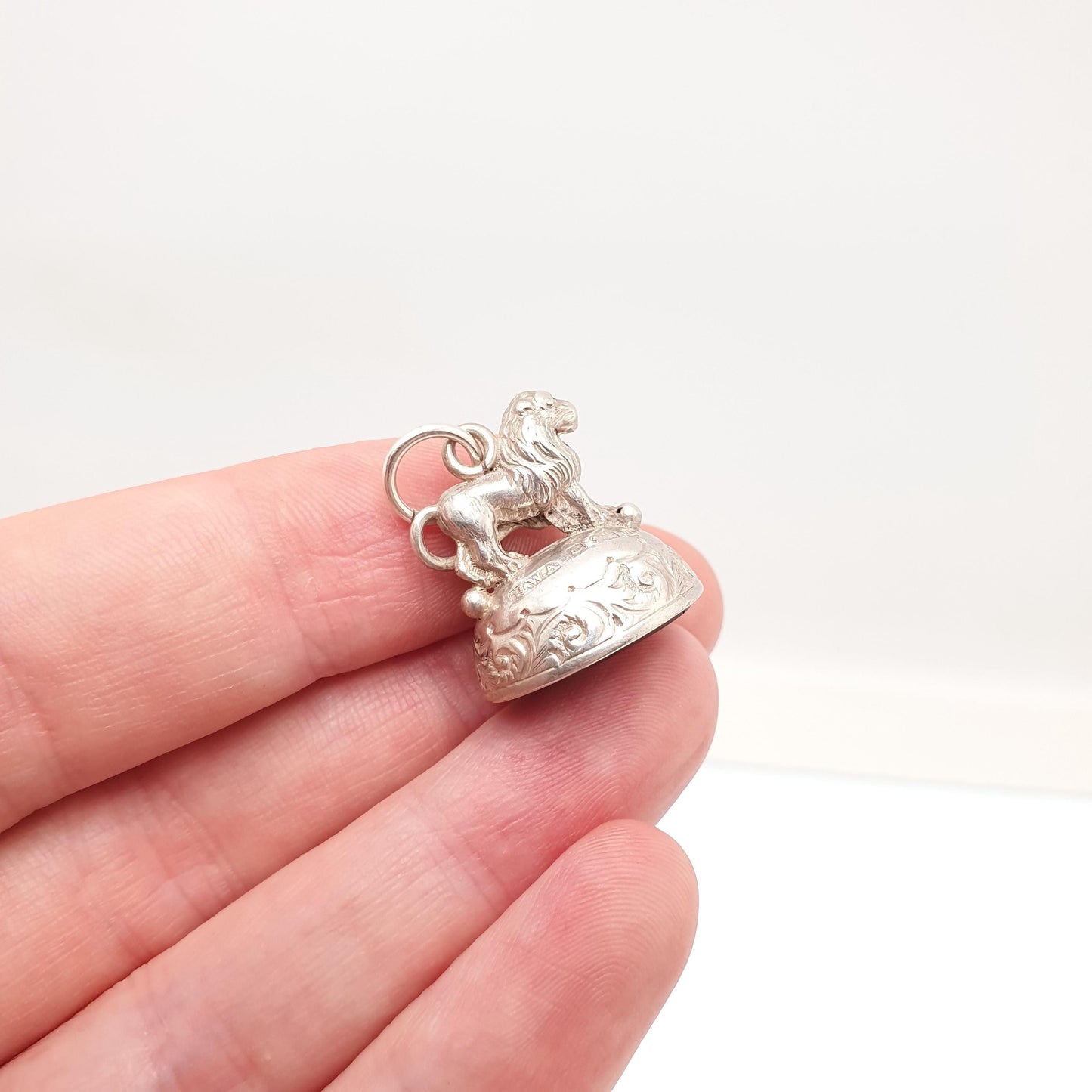 Antique Sterling Silver Lion Fob Pendant Necklace Carnelian Hallmarked Gemstone Big Cat Animal Vintage Womans Jewellery Jewelry