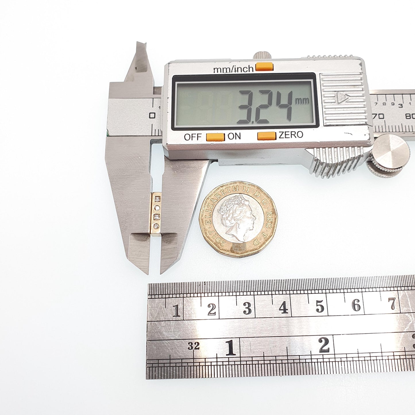 Vintage 9k 9ct Gold CZ Pendant Bar Rectangular Necklace Solid 375 Diamond Simulant Square Cut Cubic Zirconia Small Jewelry Jewellery