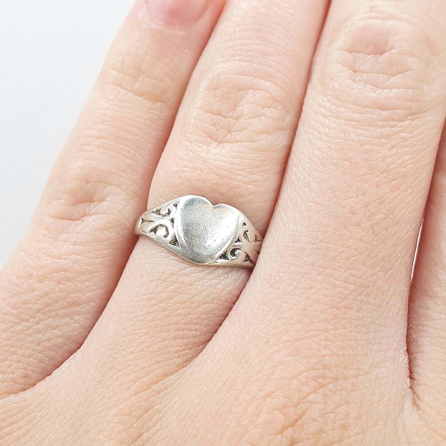 Vintage Sterling Silver Heart Signet Ring, Solid 925 Love Loyalty Women Retro Ladies Gift Jewelry Jewellery Small