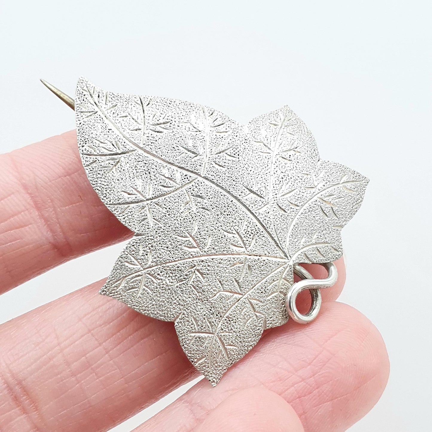 Antique Victorian Sterling Silver Ivy Leaf Brooch Fidelity and Wedded Love Vintage Womens Unisex Mens Jewelry Jewellery