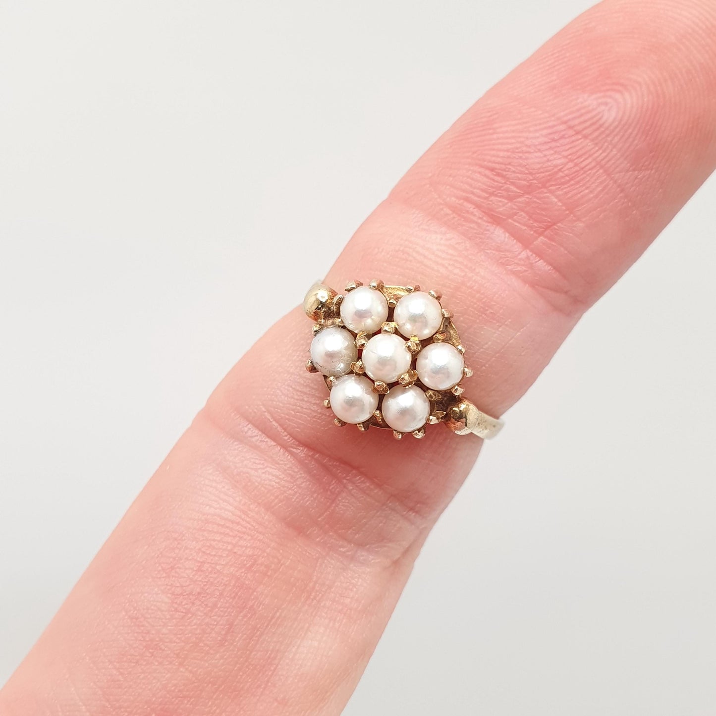 Vintage 9ct 9k Gold Pearl Cluster Ring Cultured Pearls 1972 Hallmark Solid 375 9kt Real Genuine Womens Jewelry Jewellery