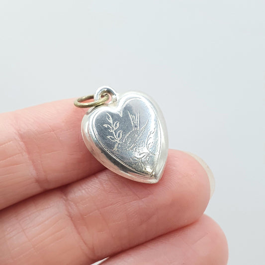 Antique Solid Silver Bird Heart Charm Pendant Small Animal Birds Unisex Vintage Womens Necklace Jewellery Jewelry