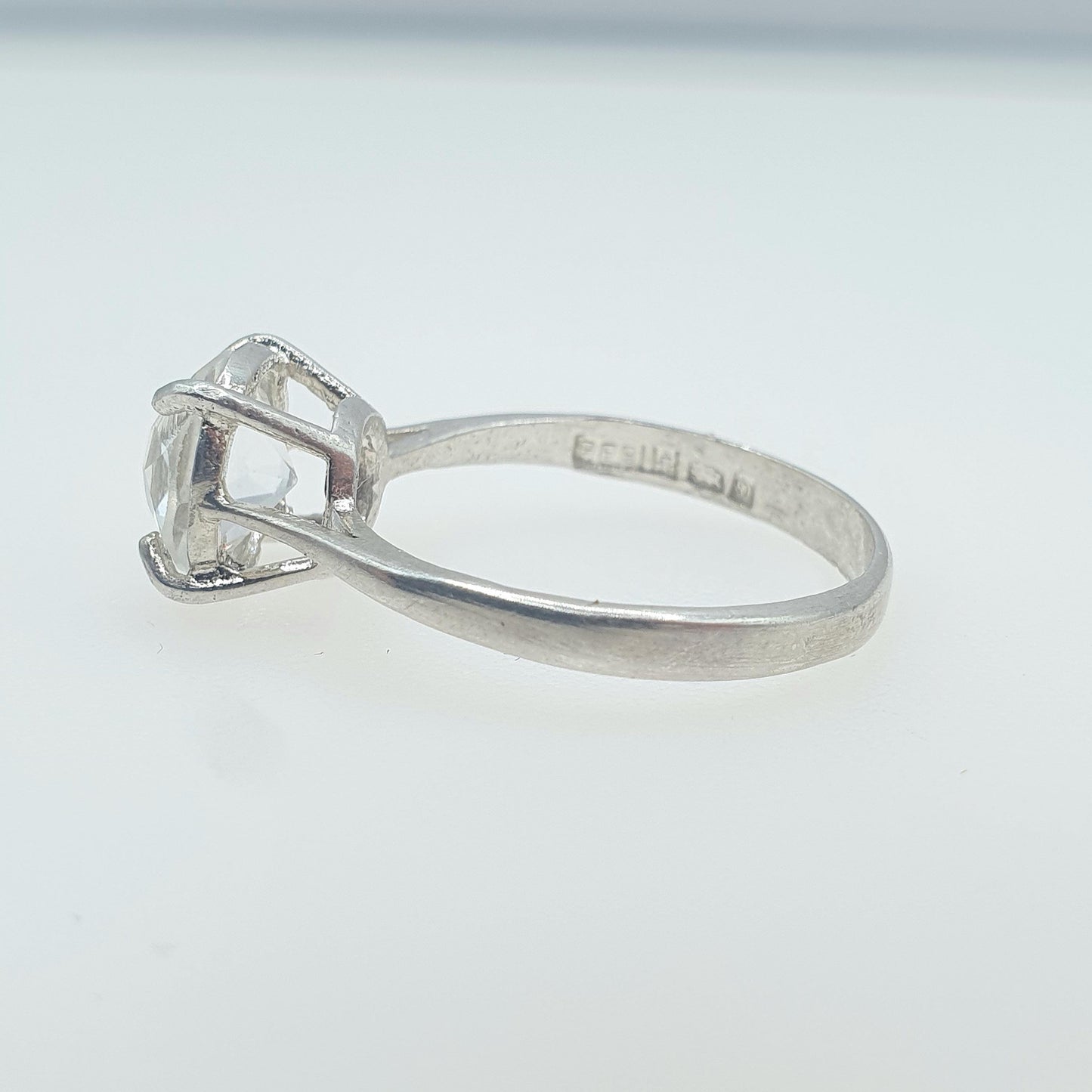 Vintage Sterling Silver White Crystal Solitaire Ring Cocktail Retro Solid 925 Jewellery Jewelry UK Q.5 or US 8.25
