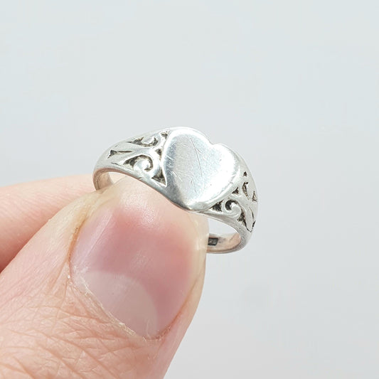 Vintage Sterling Silver Heart Signet Ring, Solid 925 Love Loyalty Women Retro Ladies Gift Jewelry Jewellery Small