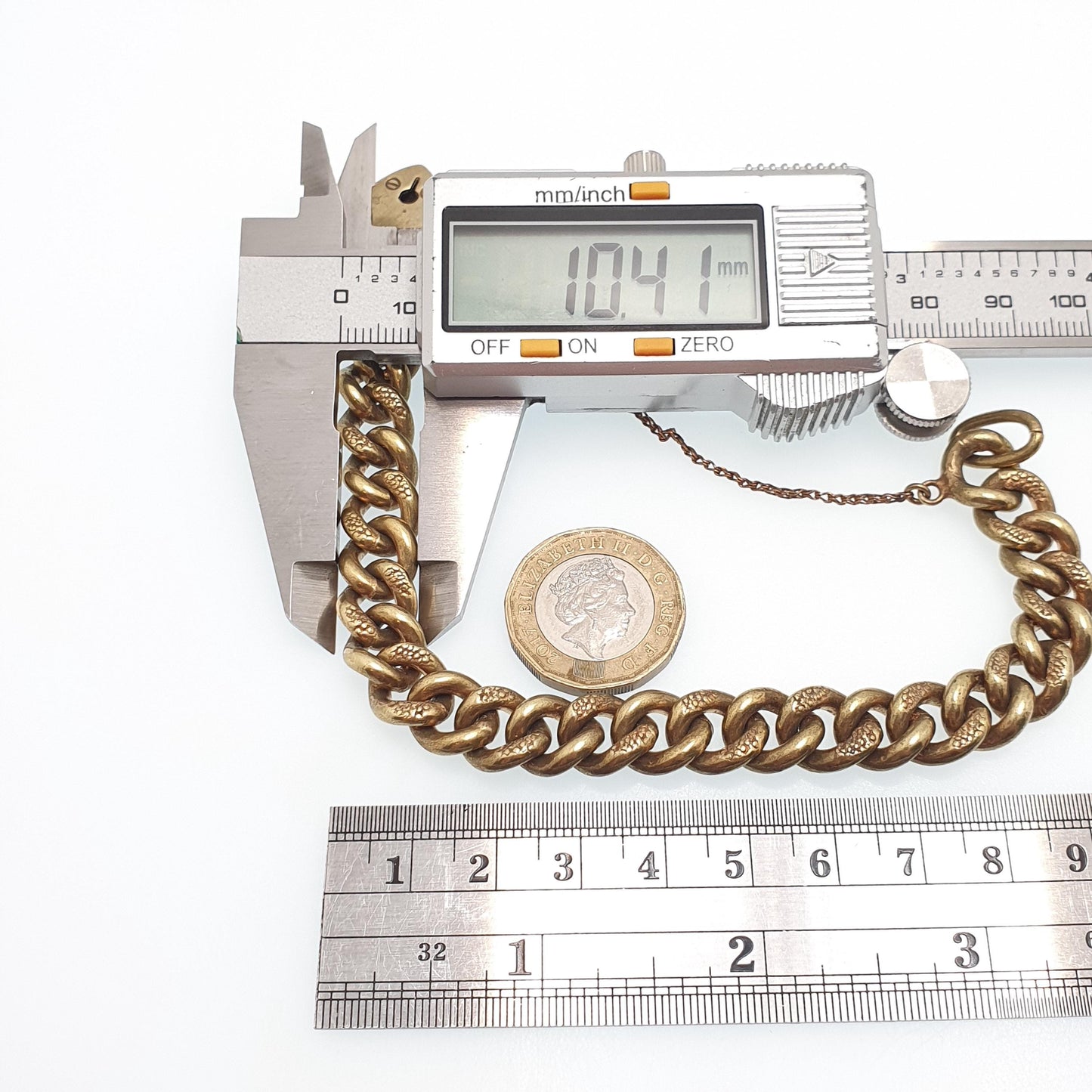 Antique Victorian Curb Link Padlock Bracelet Gold Tone Base Metal Lock Clasp Charm Textured Links 20cm 7.8" 48.19g