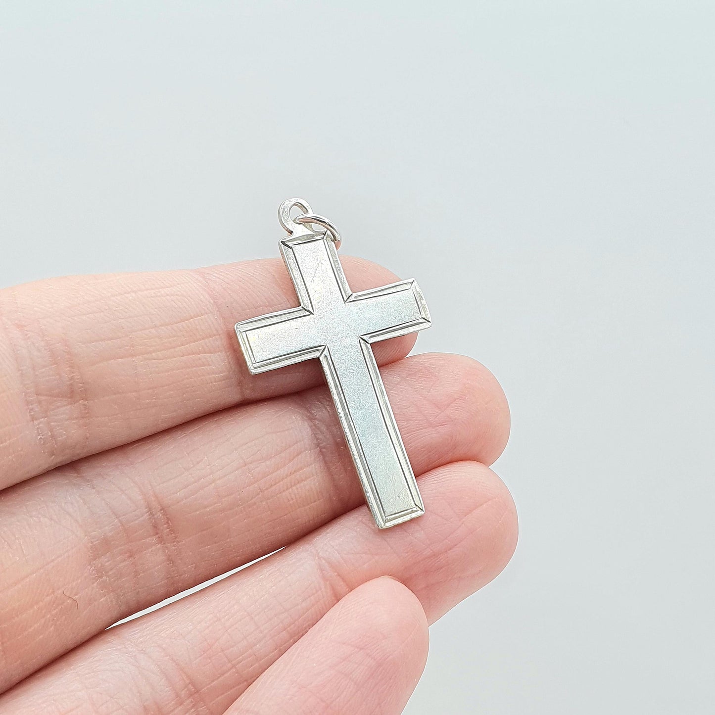 Antique Sterling Silver Crucifix Cross Pendant Necklace Catholic Christian Religious Jewellery Jewelry Vintage Womens Mens