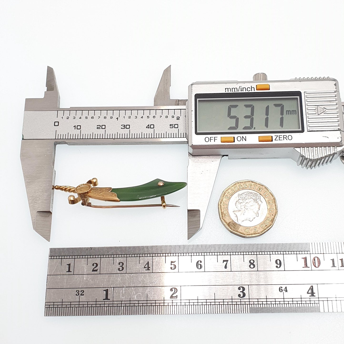 Antique 15ct Gold Scimitar New Zealand Jade Brooch Victorian Falchion Sword Solid 15 Carat 625 Nephrite Jadeite Jewellery Vintage Jewelry