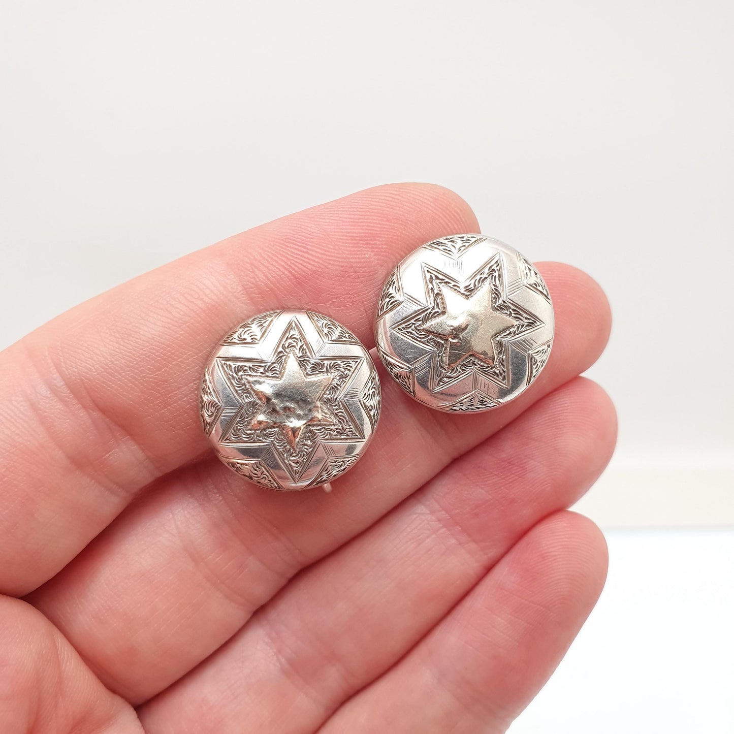 Antique Victorian Solid Silver Star Earrings Gold Highlights Starburst Engraved Screw Back Vintage Jewelry Jewellery