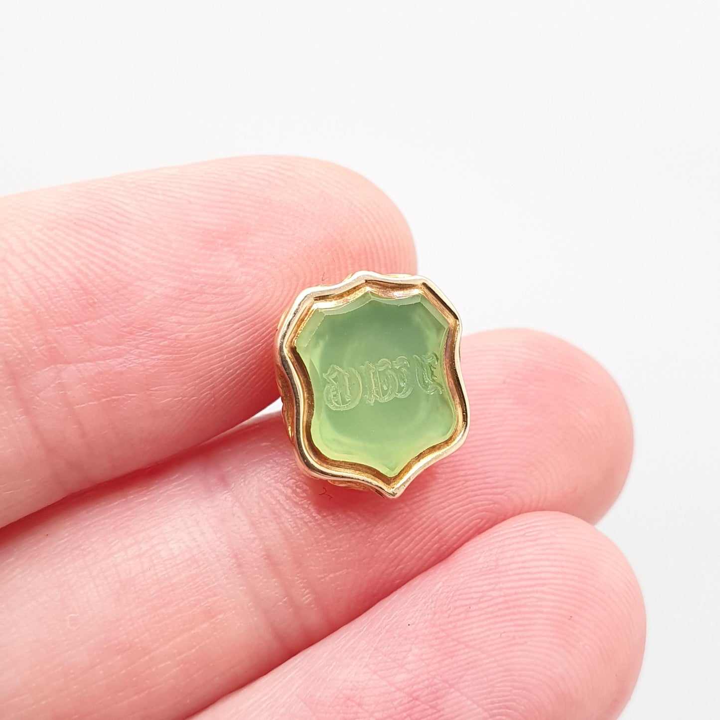 Antique 18ct Gold Intaglio Fob Pendant Necklace Victorian Lime Green Agate Gemstone Albert Solid 18k 750 Vintage Jewellery Jewelry